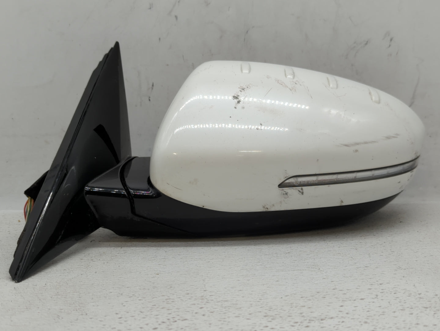 2016 Kia Cadenza Driver Side View Mirror - Left Door Mirror OEM Used - Oemusedautoparts1.com