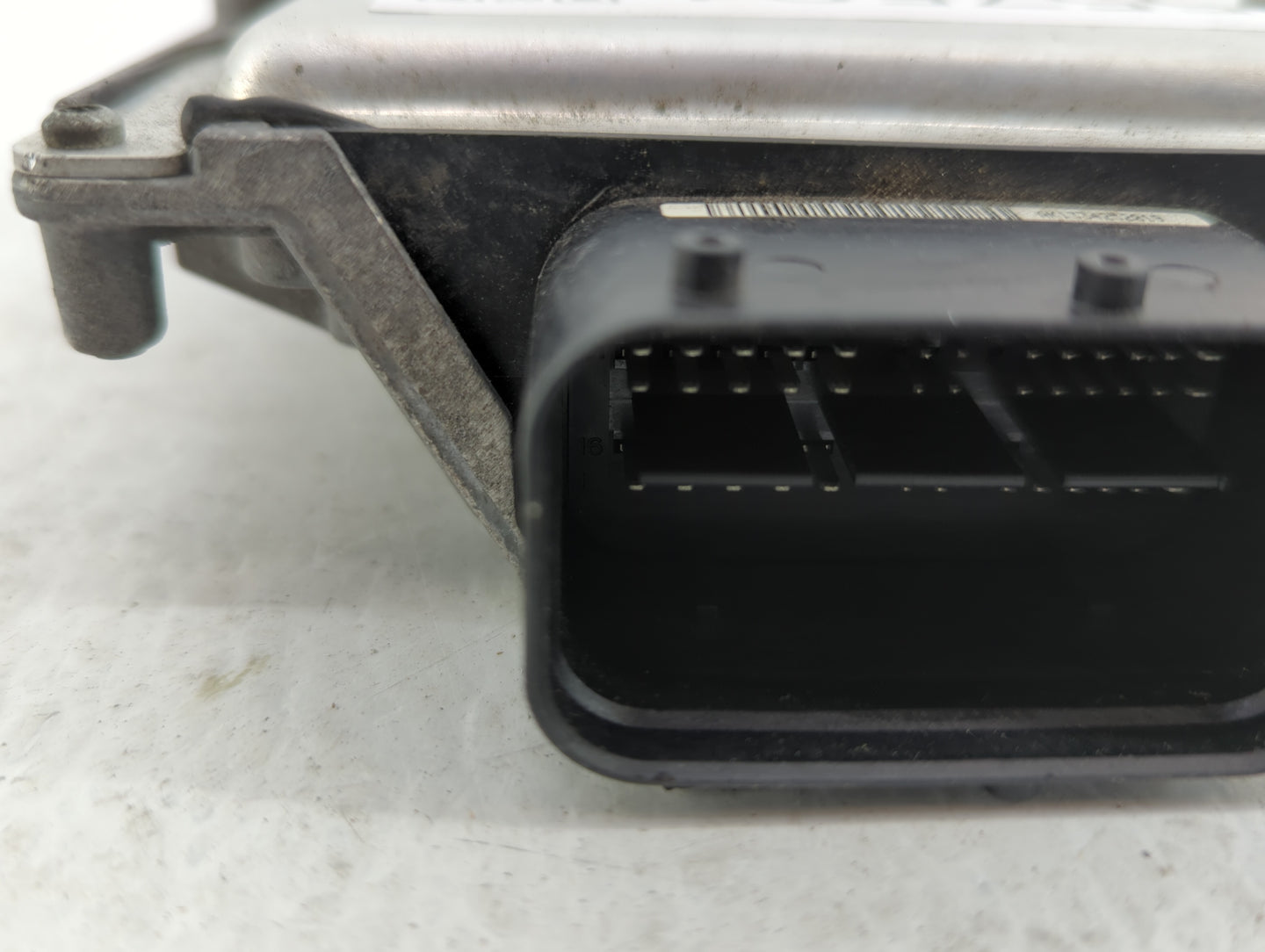 2014-2016 Kia Cadenza PCM Engine Control Computer ECU ECM PCU OEM P/N:39172-3C010 Fits Fits 2012 2013 2014 2015 2016 2017 20