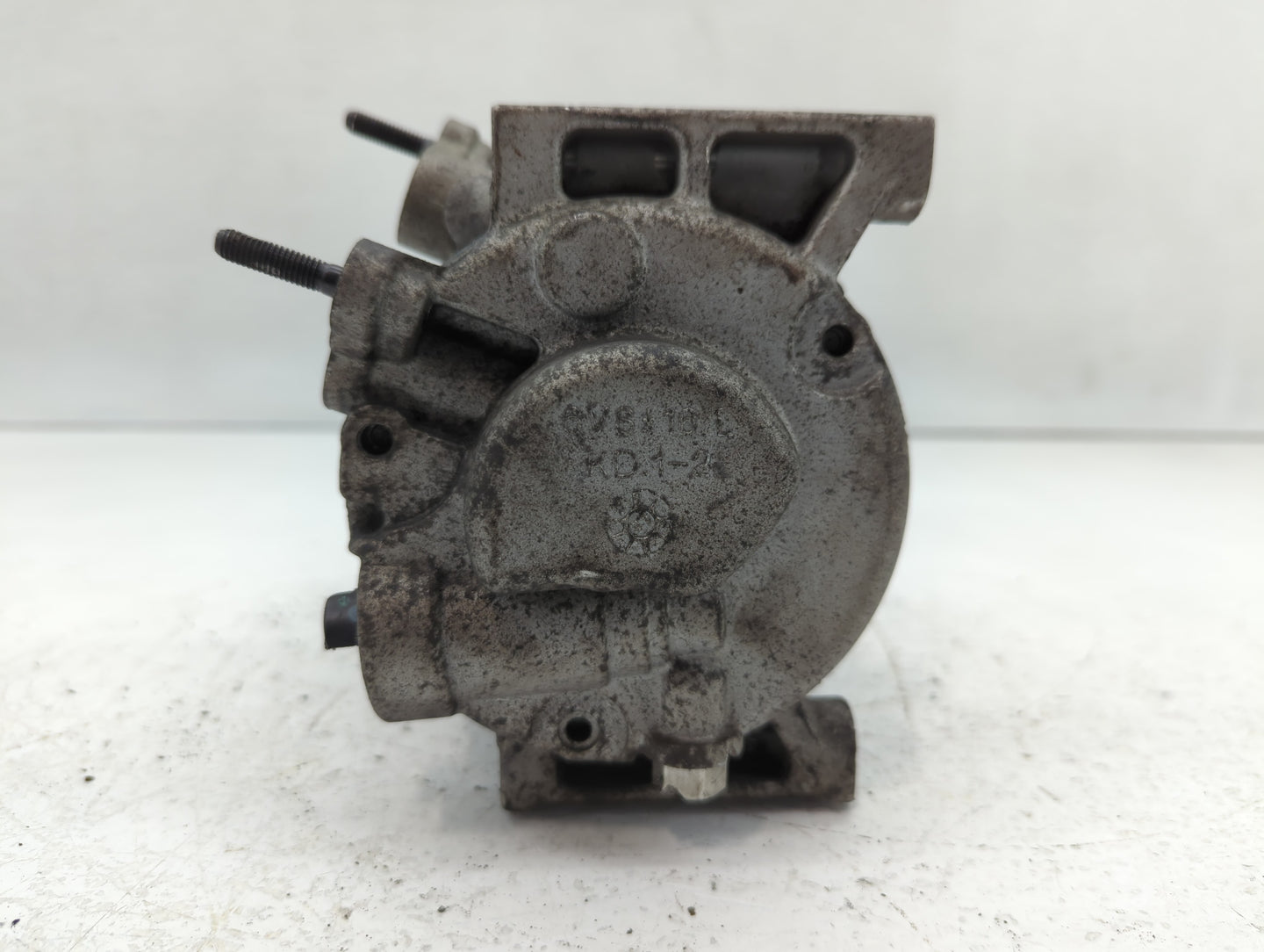 2014-2016 Kia Cadenza Air Conditioning A/c Ac Compressor Oem - Oemusedautoparts1.com