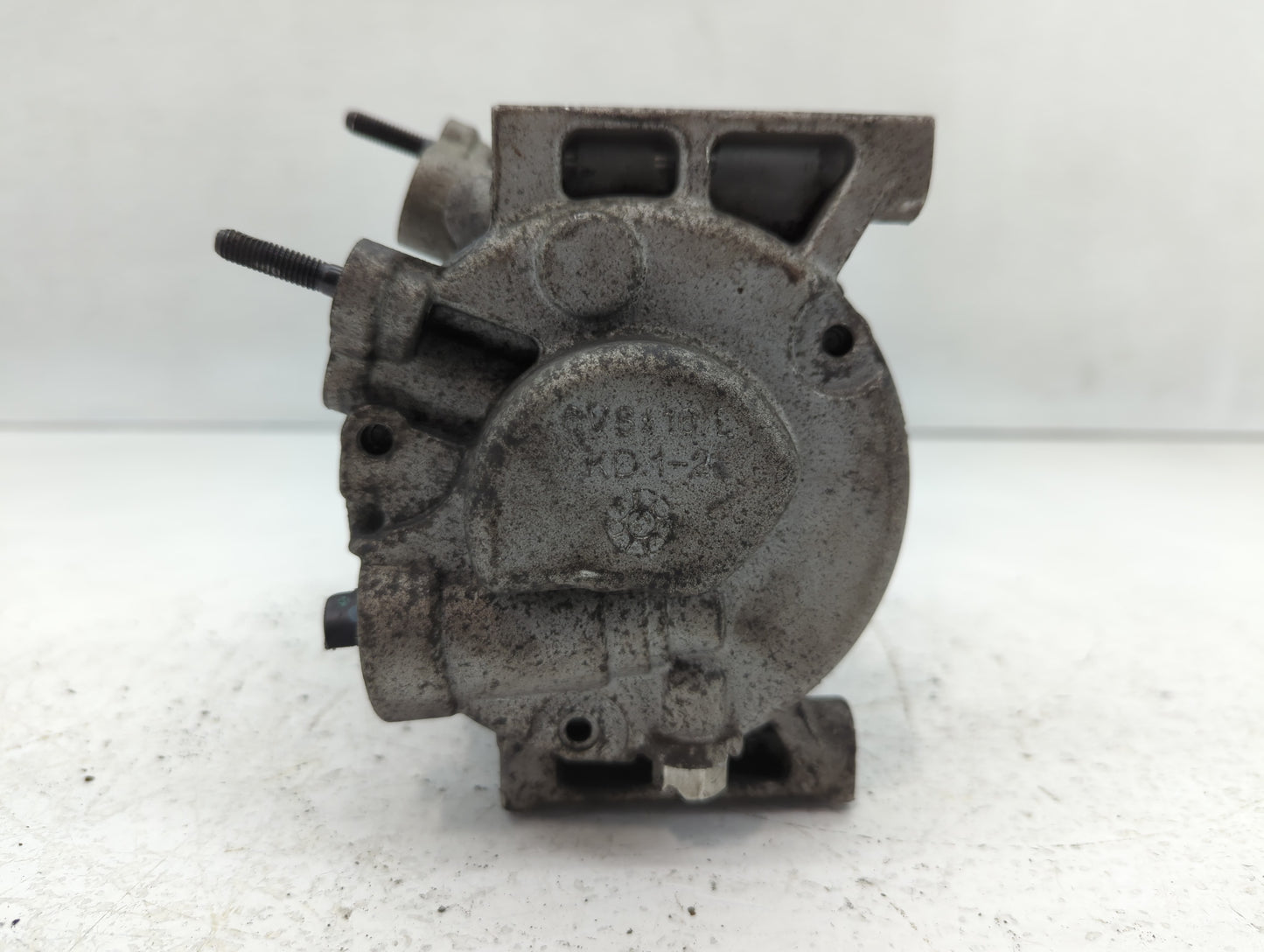 2014-2016 Kia Cadenza Air Conditioning A/c Ac Compressor Oem - Oemusedautoparts1.com