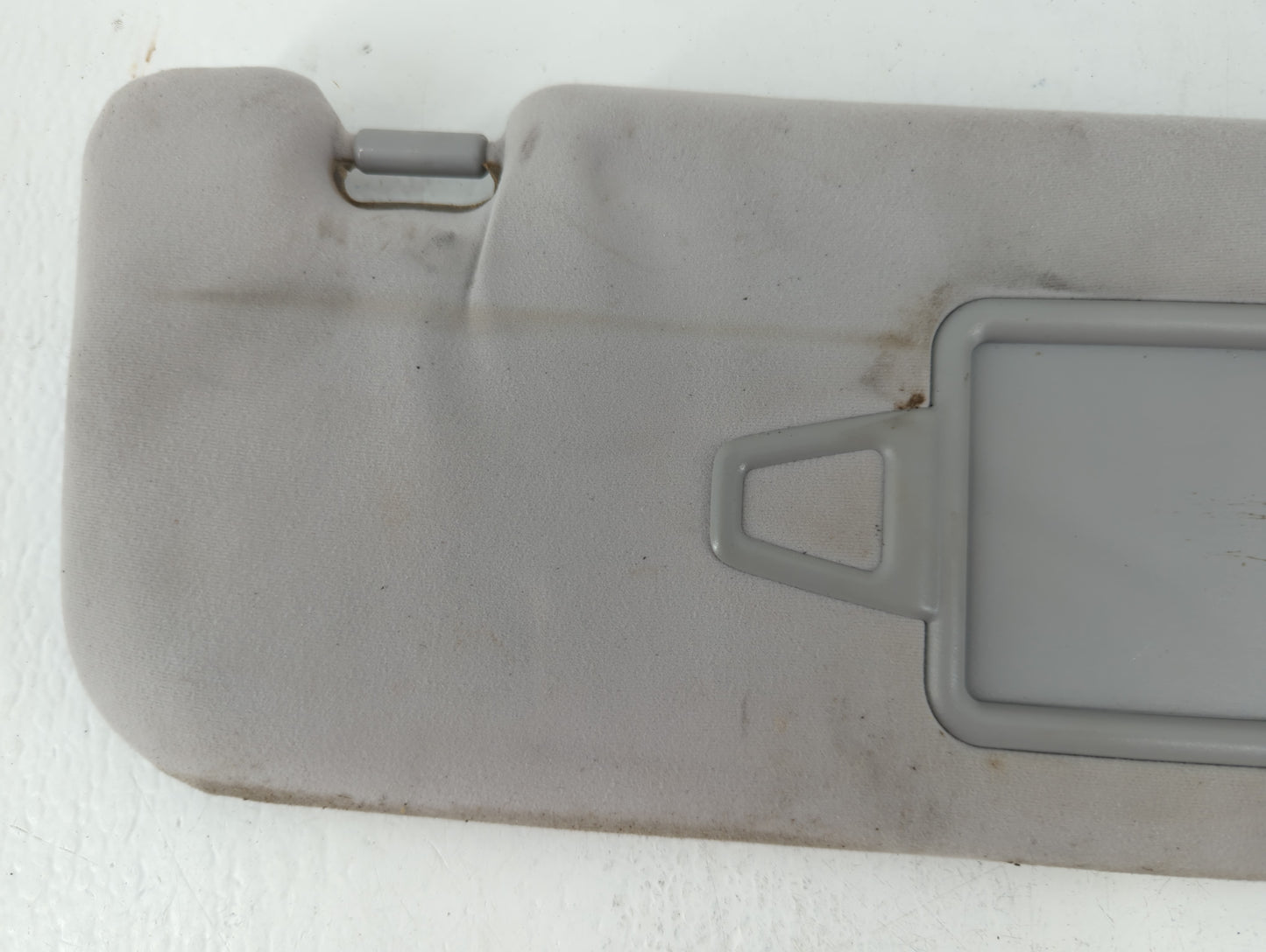 2014-2016 Kia Cadenza Sun Visor Shade Replacement Passenger Right Mirror Fits Fits 2014 2015 2016 OEM Used Auto Parts - Oemu