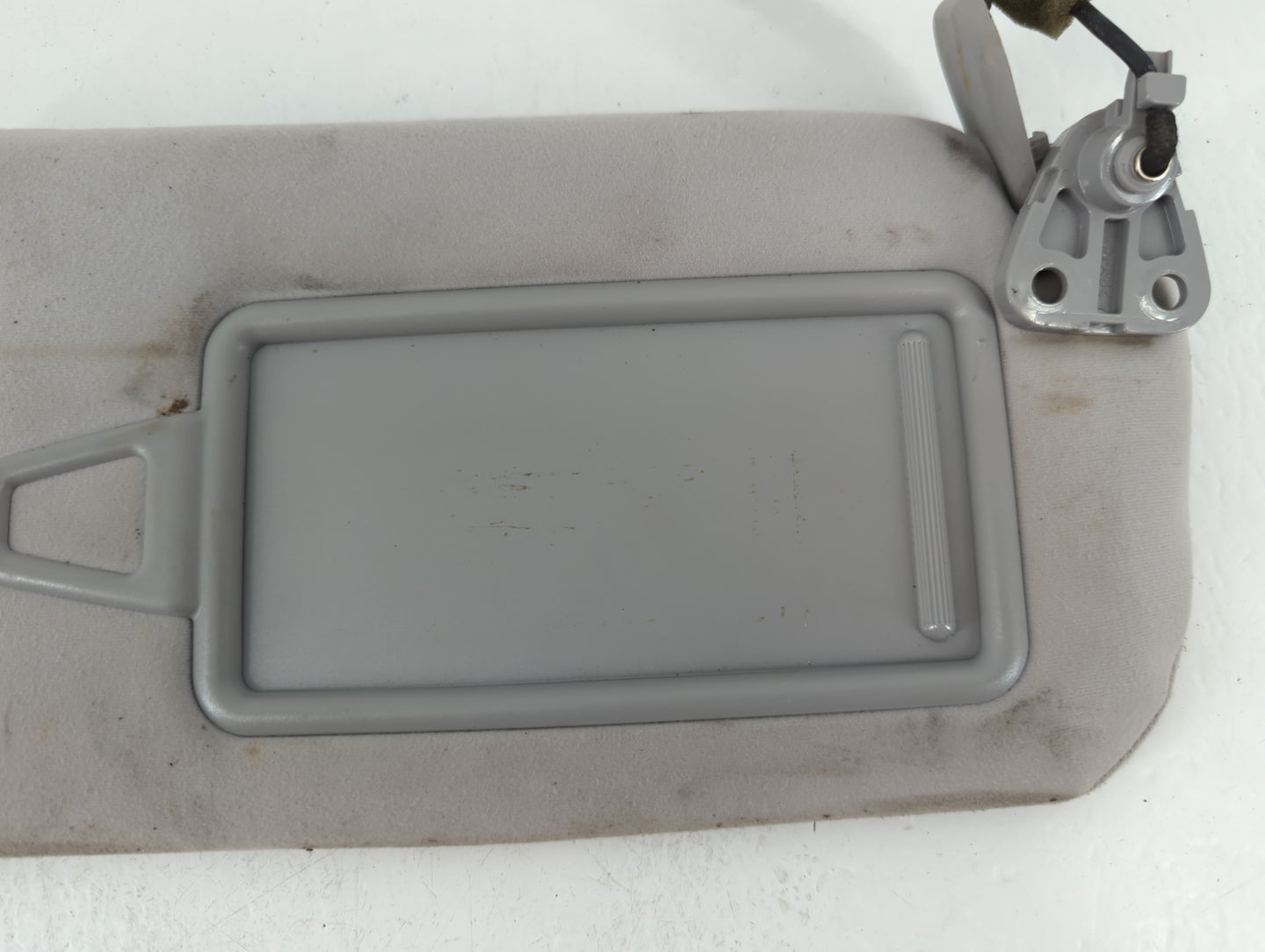 2014-2016 Kia Cadenza Sun Visor Shade Replacement Passenger Right Mirror Fits Fits 2014 2015 2016 OEM Used Auto Parts - Oemu
