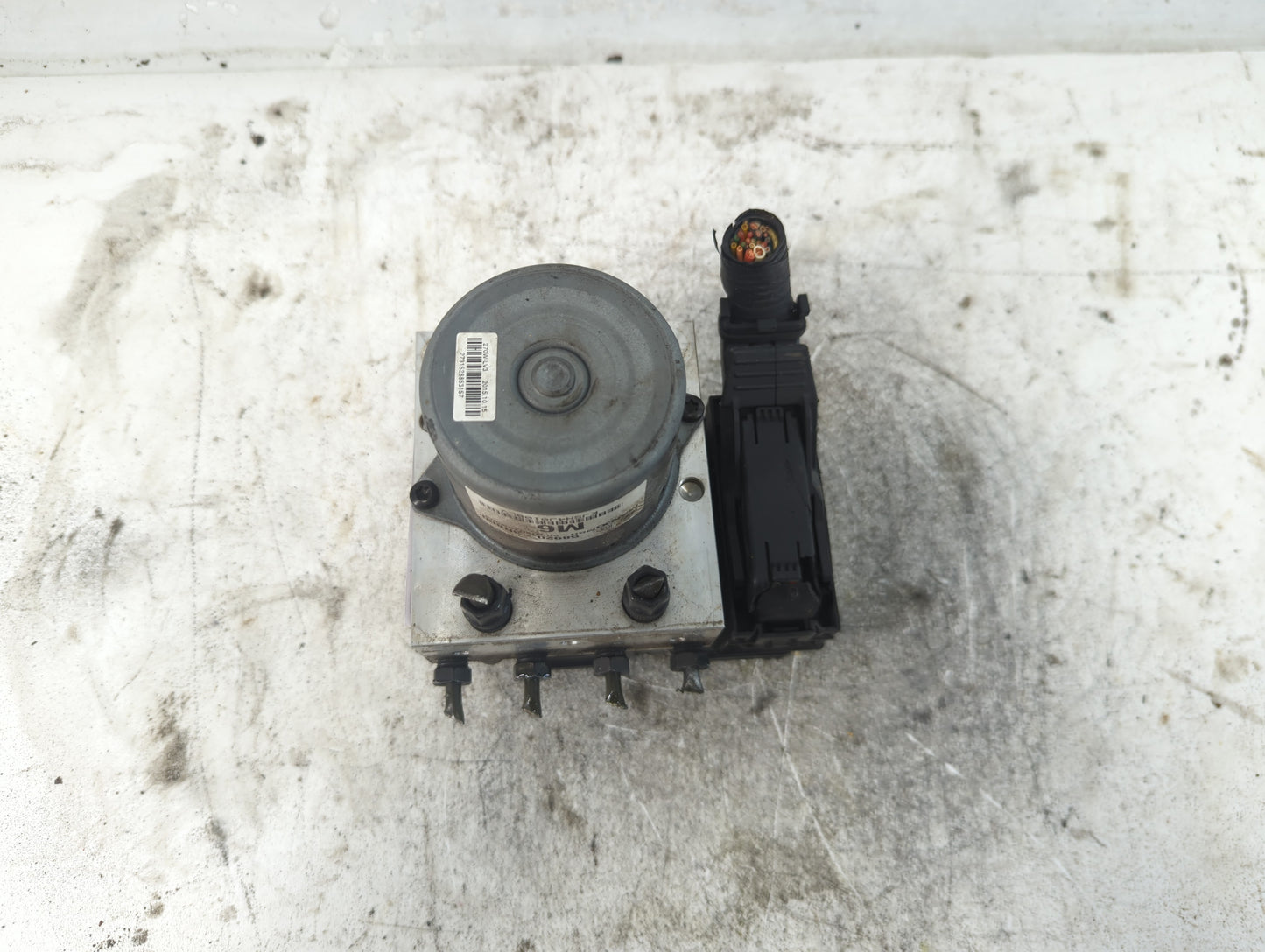 2014-2016 Kia Cadenza ABS Pump Control Module Replacement P/N:58920-3R800 Fits Fits 2014 2015 2016 OEM Used Auto Parts - Oem