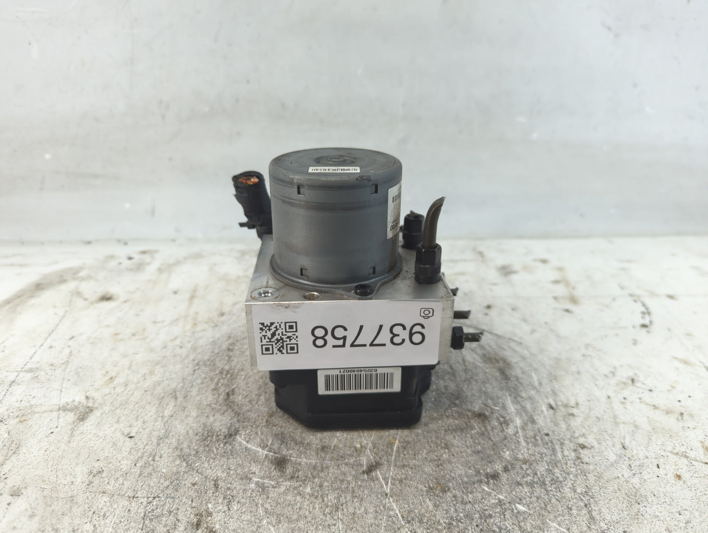 2014-2016 Kia Cadenza ABS Pump Control Module Replacement P/N:58920-3R800 Fits Fits 2014 2015 2016 OEM Used Auto Parts - Oem