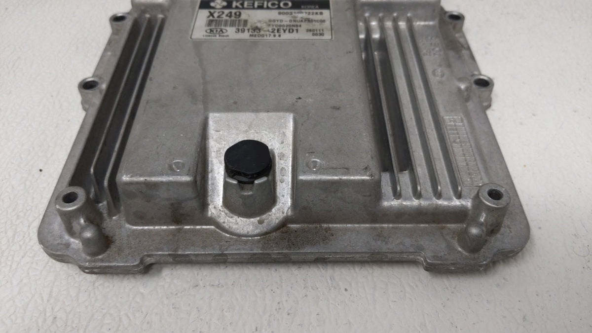 2016 Kia Forte PCM Engine Control Computer ECU ECM PCU OEM P/N:39133-2EYD1 39133-2EYB7 OEM Used Auto Parts - Oemusedautopart