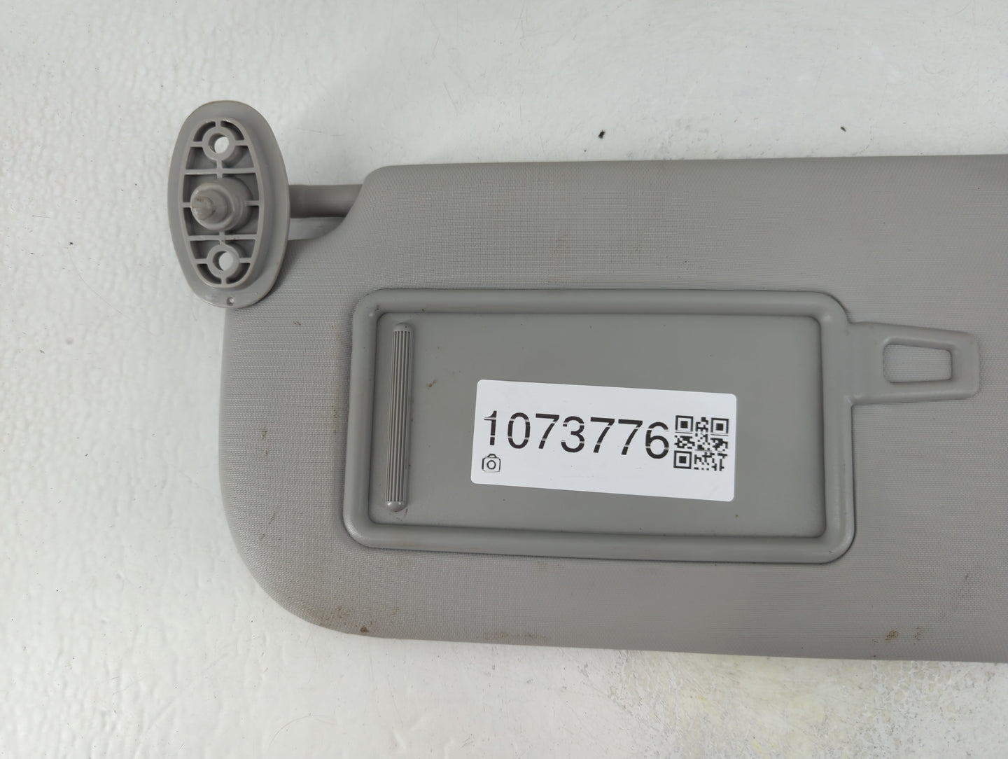 2016 Kia Forte Sun Visor Shade Replacement Driver Left Mirror Fits OEM Used Auto Parts - Oemusedautoparts1.com