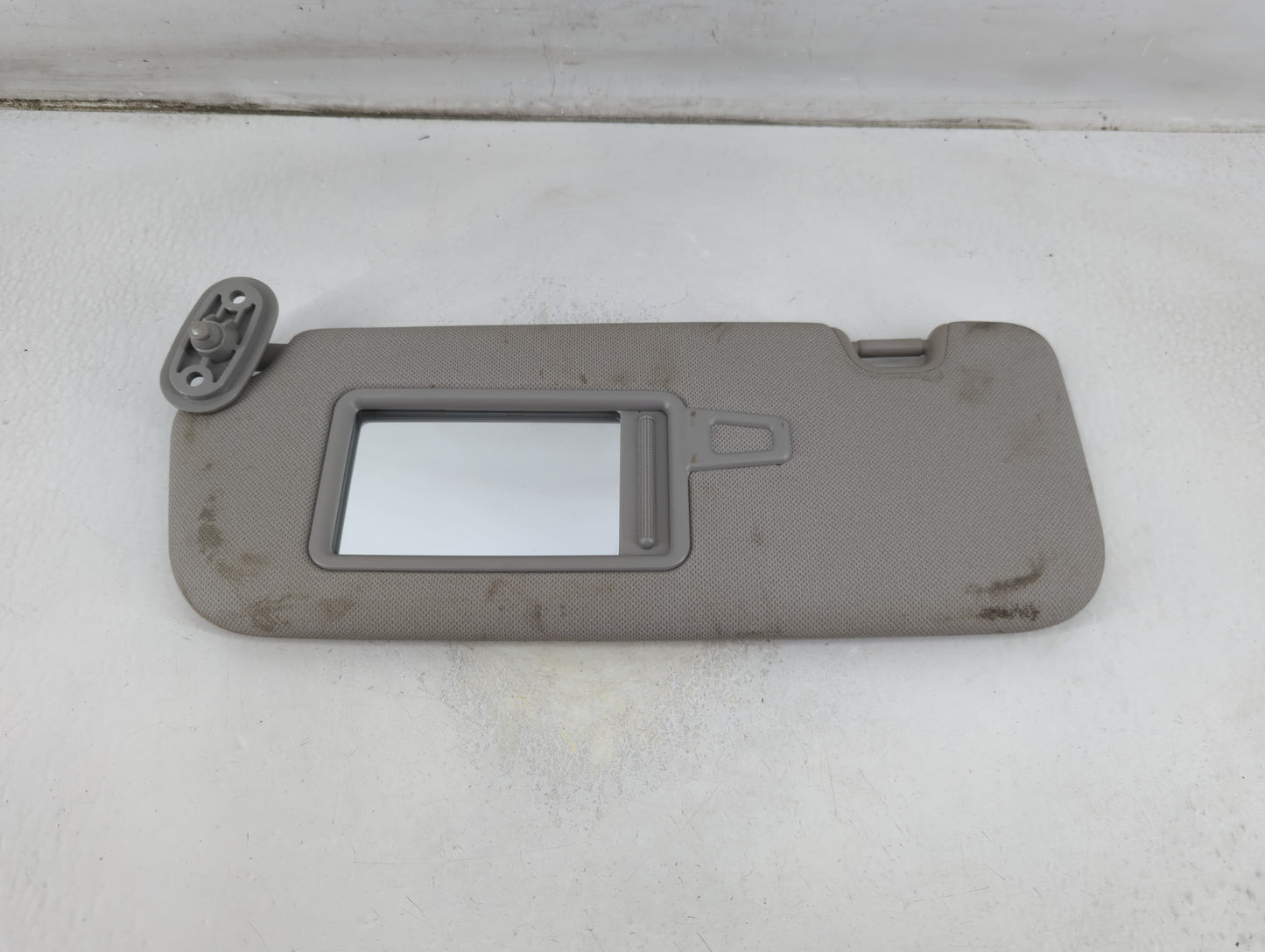 2014-2016 Kia Forte Sun Visor Shade Replacement Passenger Right Mirror Fits Fits 2014 2015 2016 OEM Used Auto Parts - Oemuse