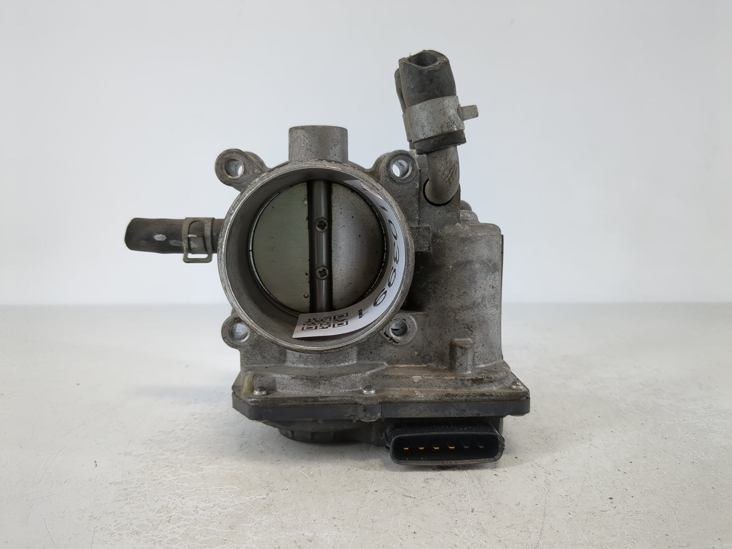 2014-2016 Kia Forte Throttle Body P/N:35100-2B320 Fits Fits 2013 2014 2015 2016 OEM Used Auto Parts - Oemusedautoparts1.com