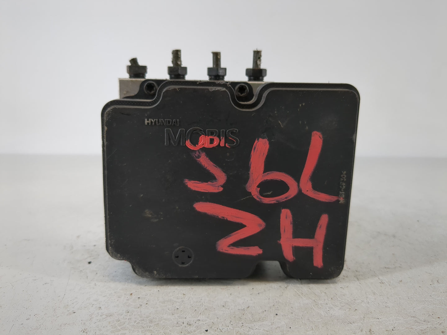 2014-2016 Kia Forte ABS Pump Control Module Replacement P/N:28920-A7200 Fits Fits 2014 2015 2016 OEM Used Auto Parts - Oemus