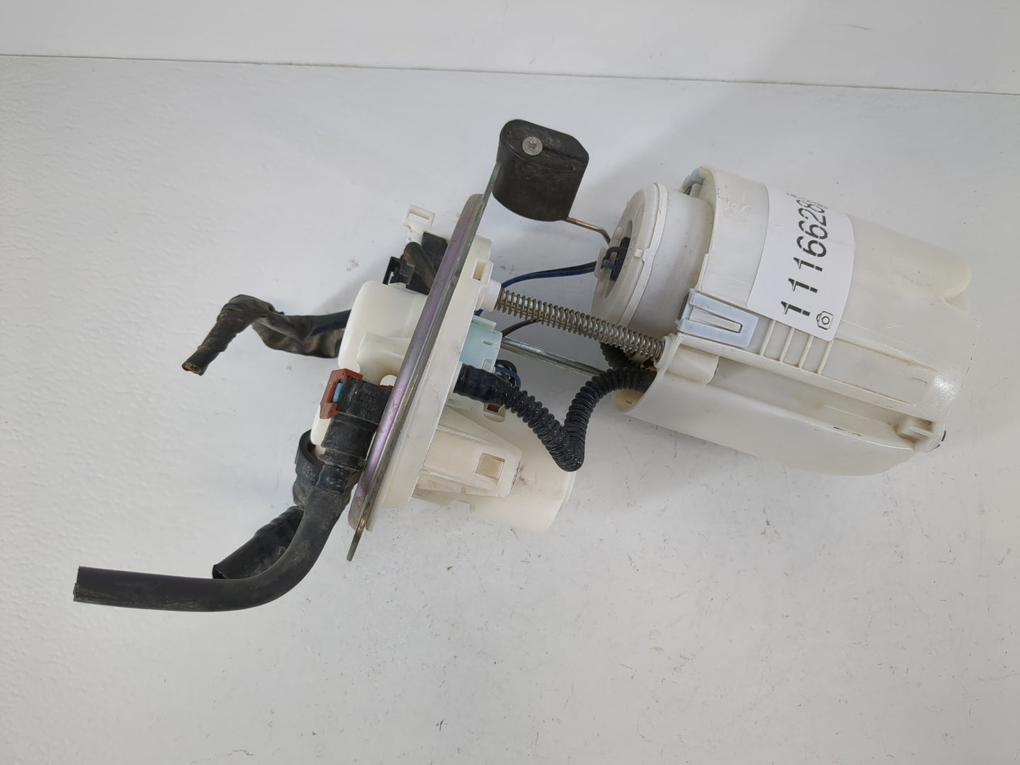 2014-2016 Kia Forte Electrical Gas Fuel Pump Assembly - Oemusedautoparts1.com