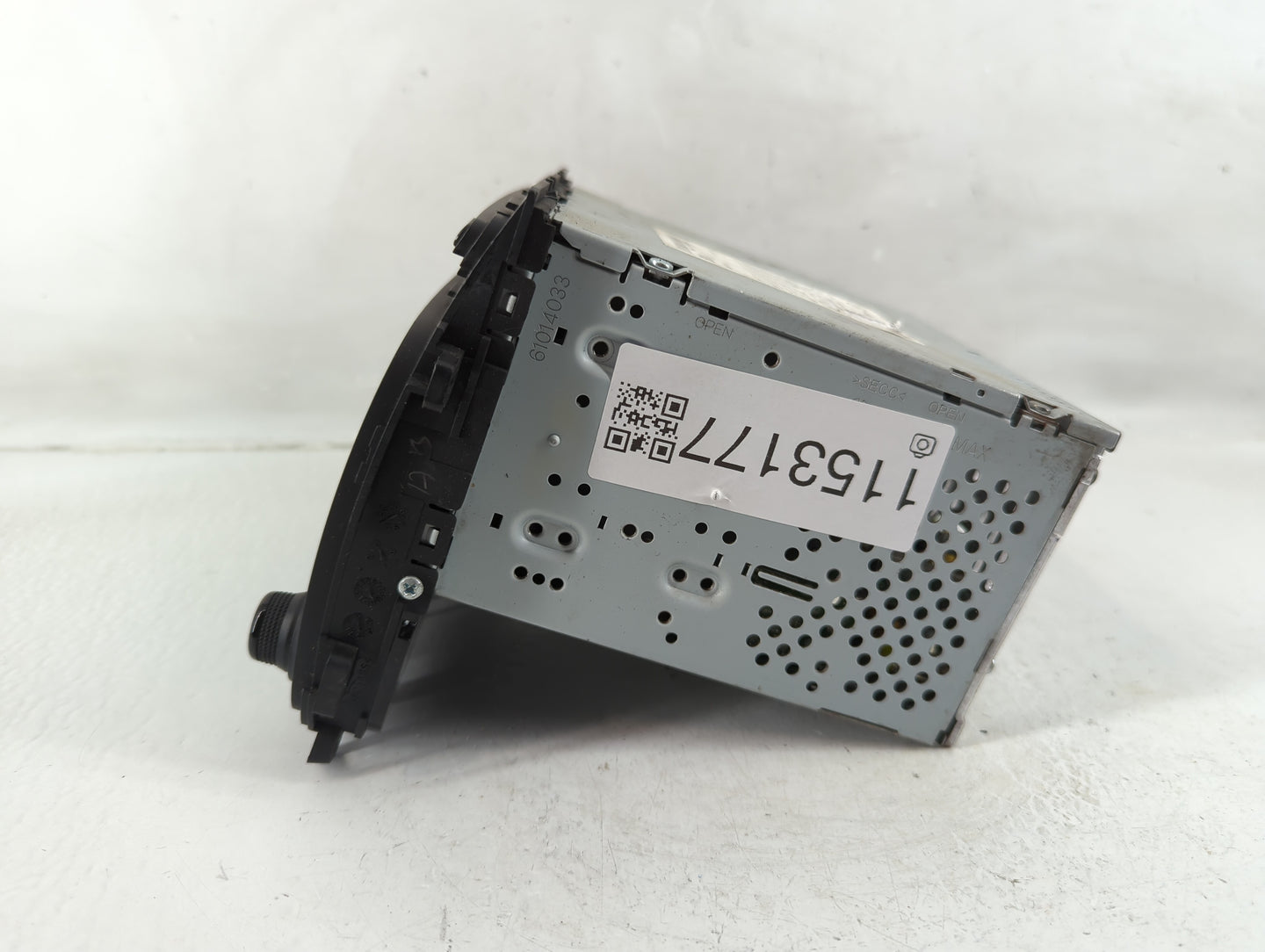 2014-2016 Kia Forte Radio AM FM Cd Player Receiver Replacement P/N:96160-A7701WK Fits Fits 2014 2015 2016 OEM Used Auto Part
