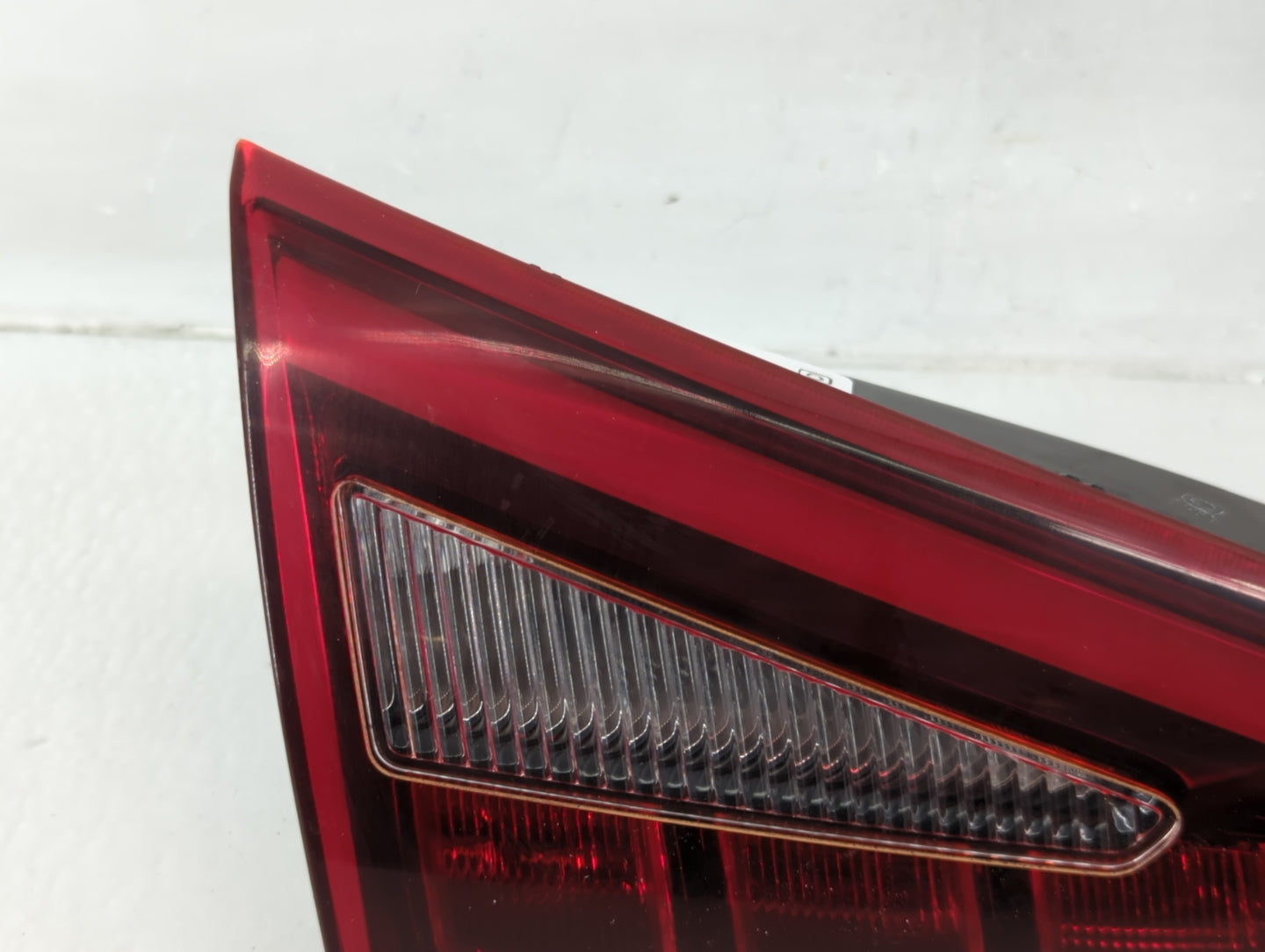 2017-2018 Kia Forte Driver Left Side Deck Lid Mounted Tail Light - Oemusedautoparts1.com