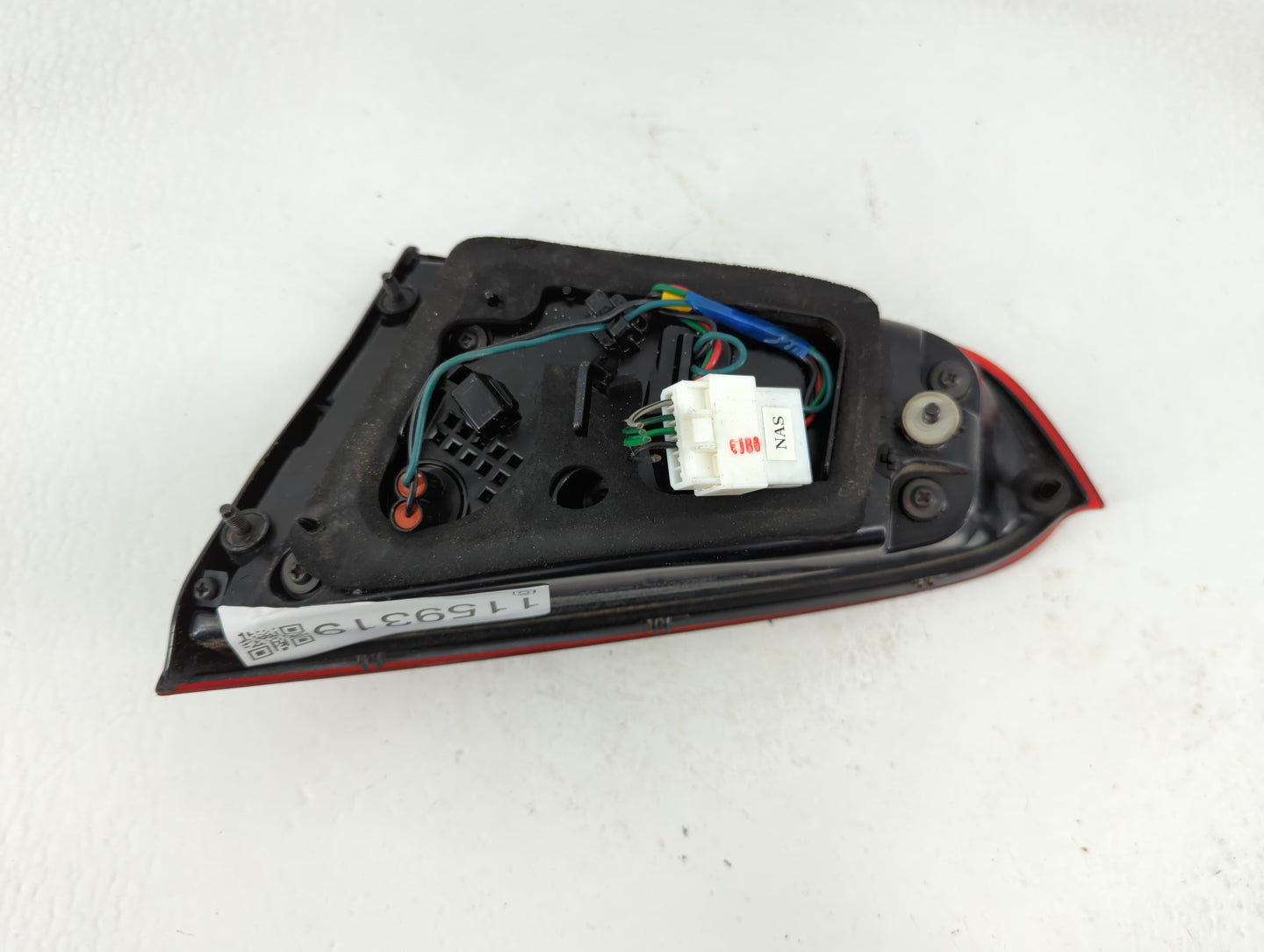 2017-2018 Kia Forte Driver Left Side Deck Lid Mounted Tail Light - Oemusedautoparts1.com