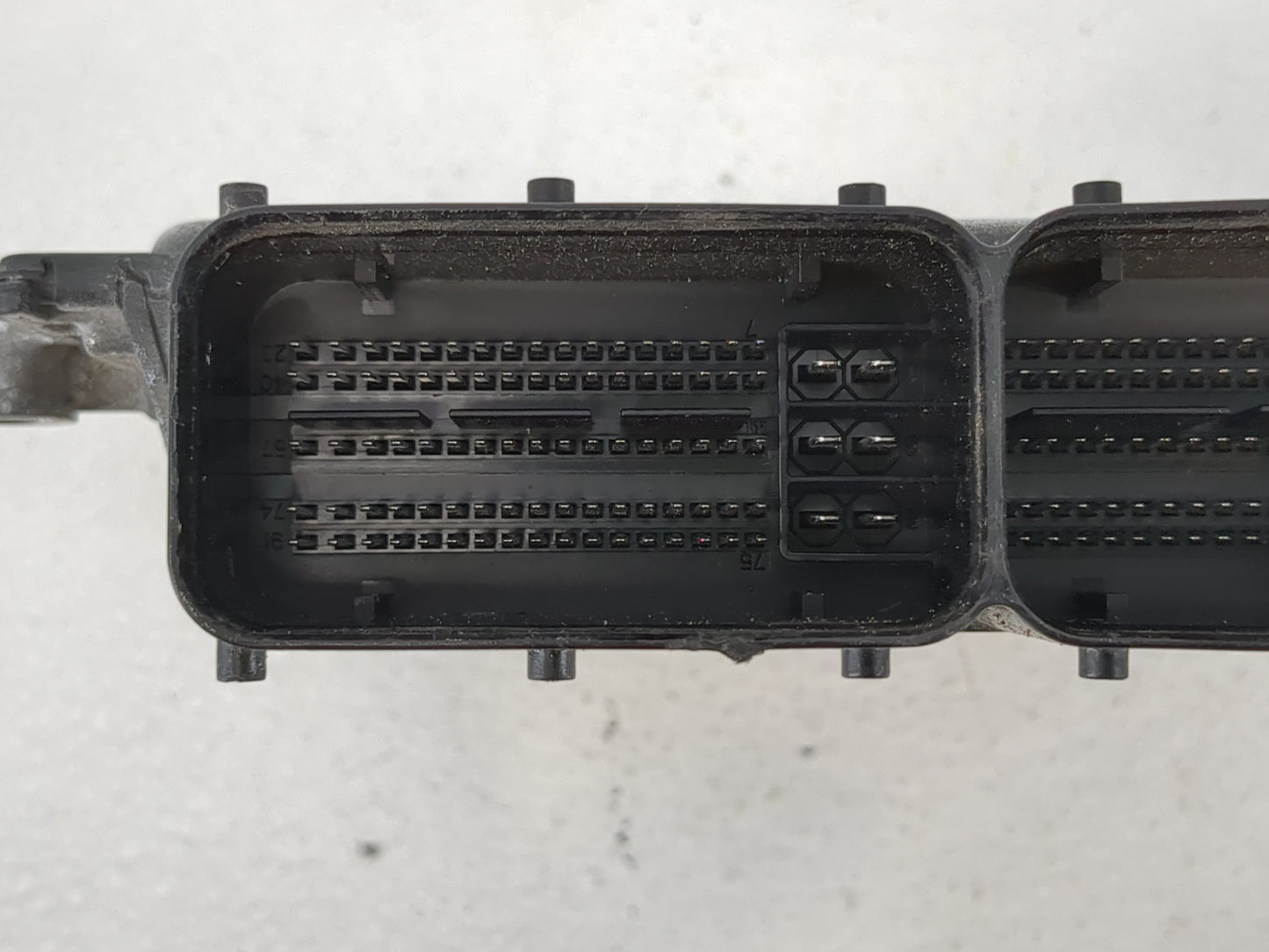 2016 Kia Forte PCM Engine Control Computer ECU ECM PCU OEM P/N:39102-2EXB2 Fits OEM Used Auto Parts - Oemusedautoparts1.com