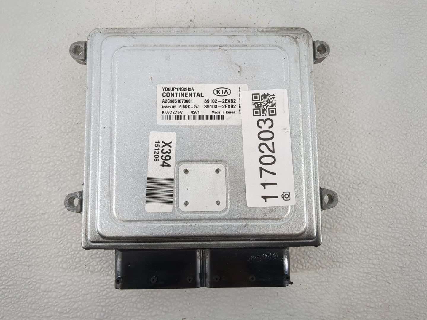 2016 Kia Forte PCM Engine Control Computer ECU ECM PCU OEM P/N:39102-2EXB2 Fits OEM Used Auto Parts - Oemusedautoparts1.com