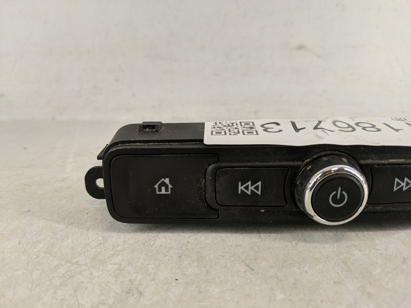Kia Forte Radio Control Panel - Oemusedautoparts1.com