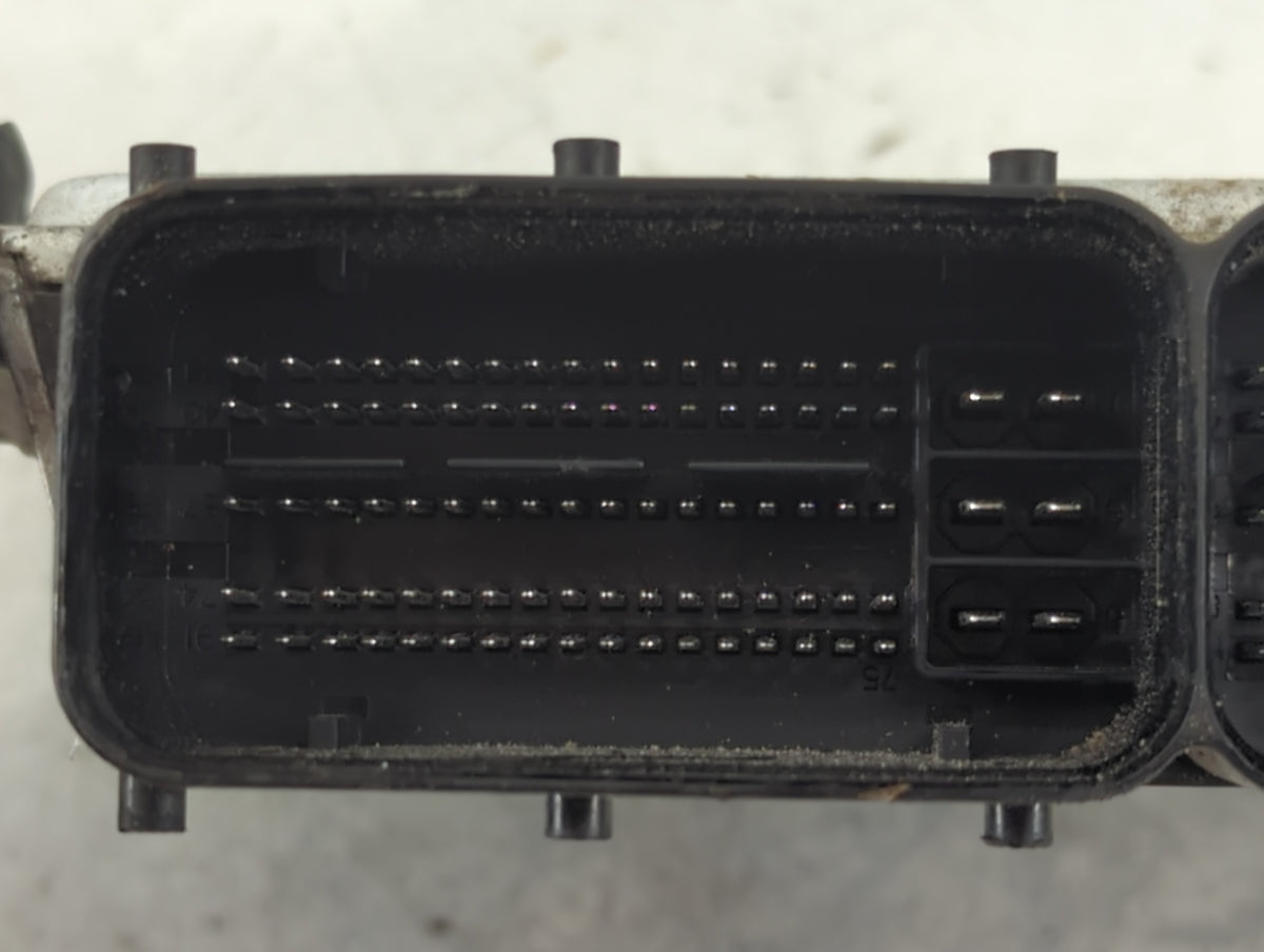 2016 Kia Forte PCM Engine Control Computer ECU ECM PCU OEM P/N:39107-2EXB2 39106-2EXB2 OEM Used Auto Parts - Oemusedautopart