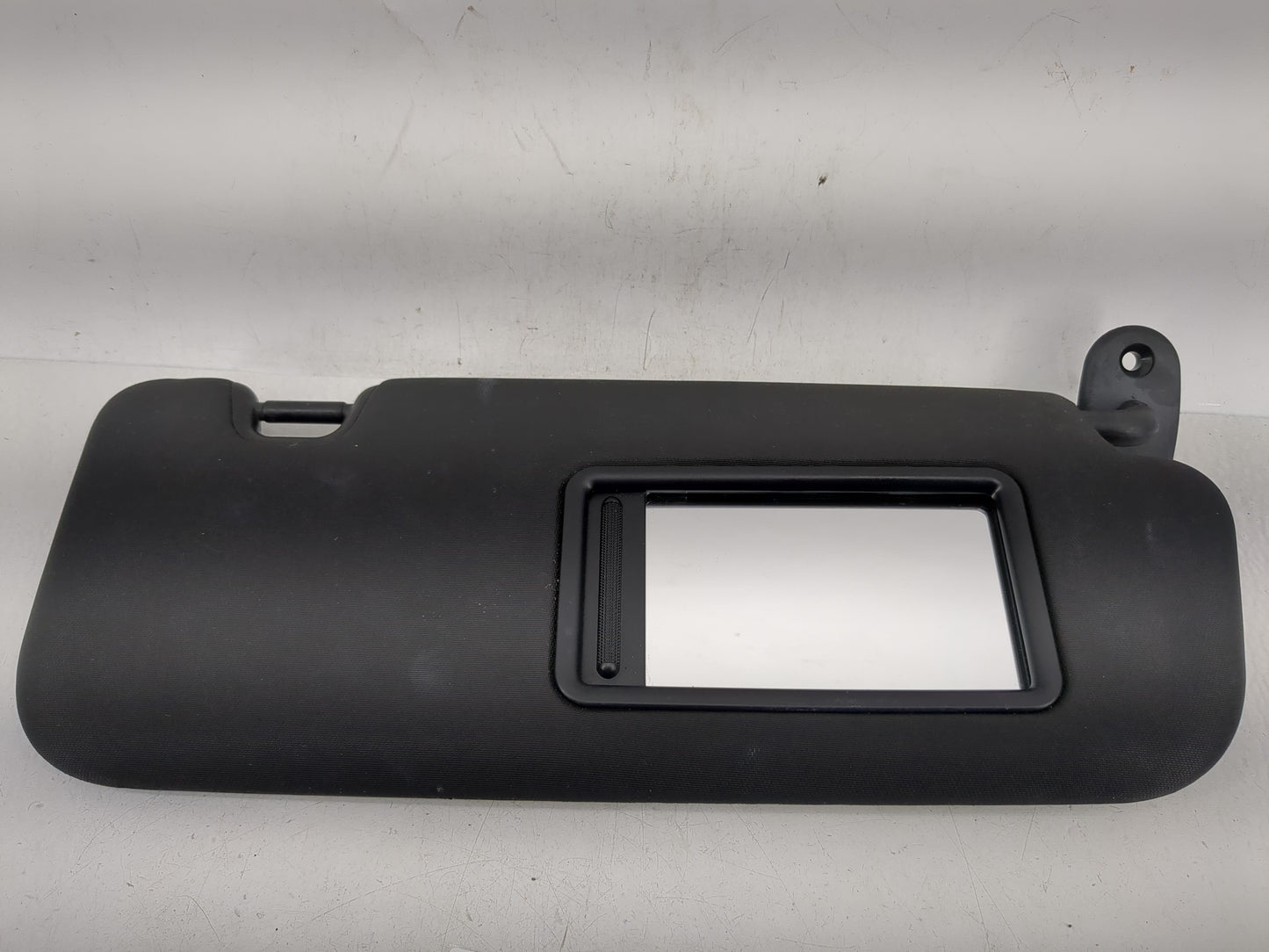 2014-2016 Kia Forte Sun Visor Shade Replacement Passenger Right Mirror Fits Fits 2014 2015 2016 OEM Used Auto Parts - Oemuse