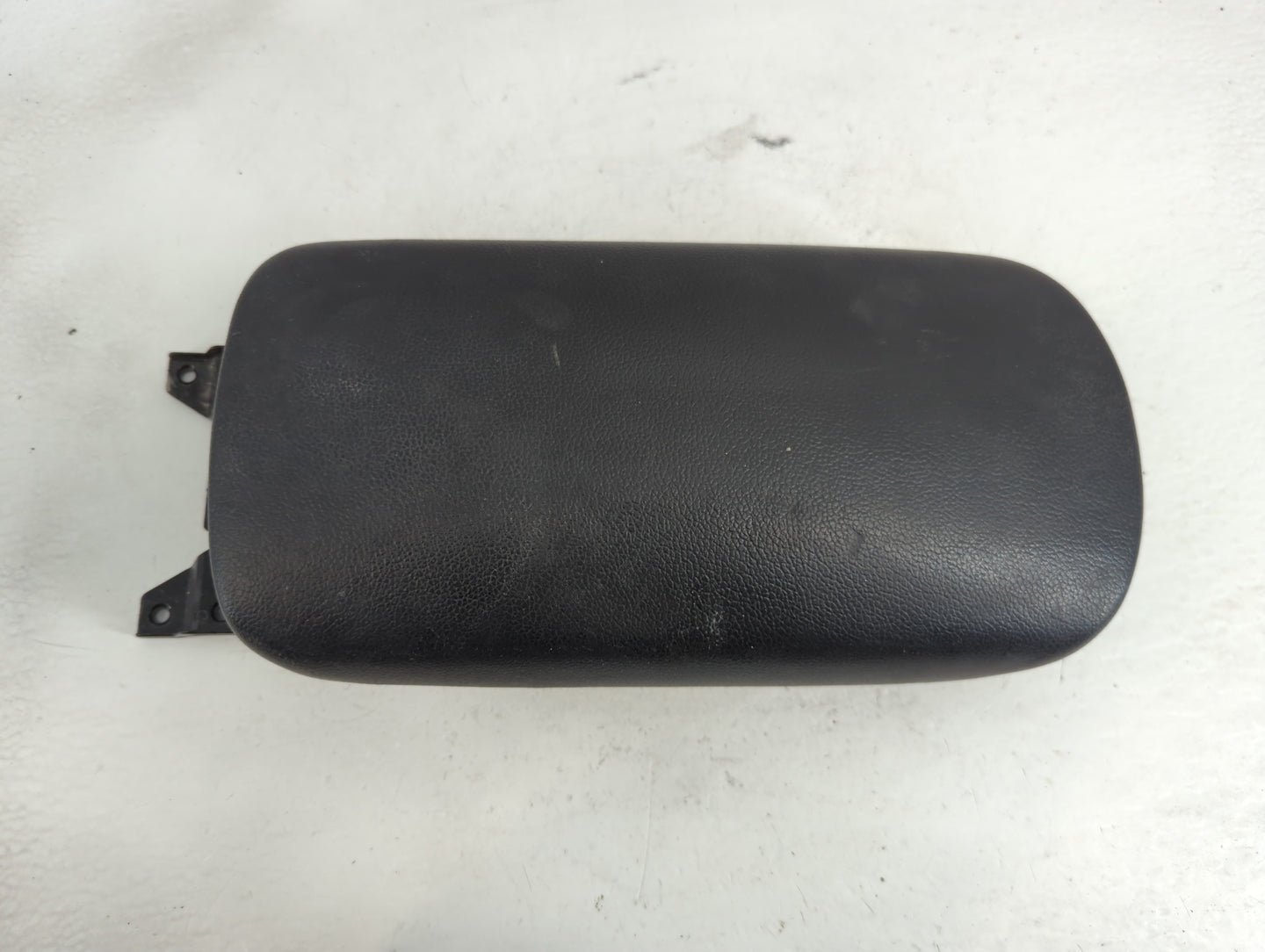 2016 Kia Forte Center Console Armrest Cover Lid Fits OEM Used Auto Parts - Oemusedautoparts1.com