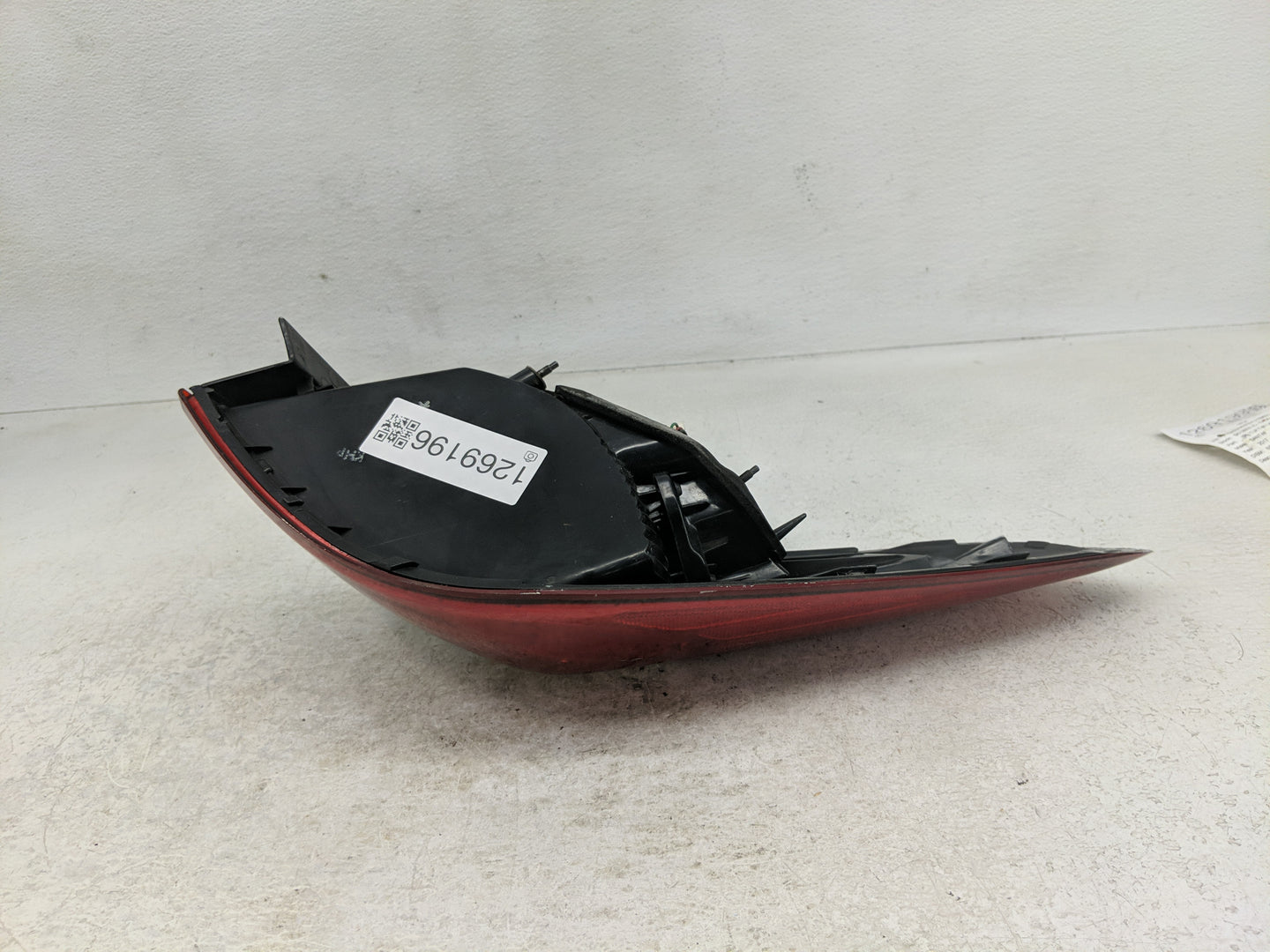 2014-2016 Kia Forte Tail Light Assembly Driver Left OEM Fits Fits 2014 2015 2016 OEM Used Auto Parts - Oemusedautoparts1.com