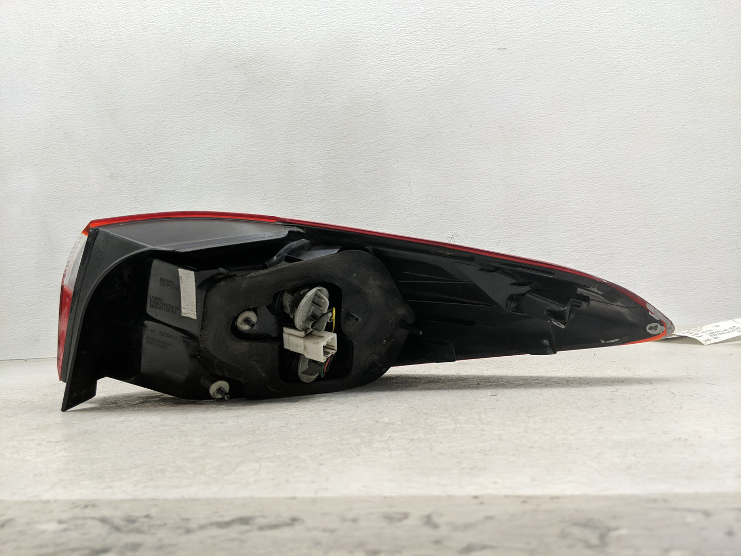 2014-2016 Kia Forte Tail Light Assembly Driver Left OEM Fits Fits 2014 2015 2016 OEM Used Auto Parts - Oemusedautoparts1.com