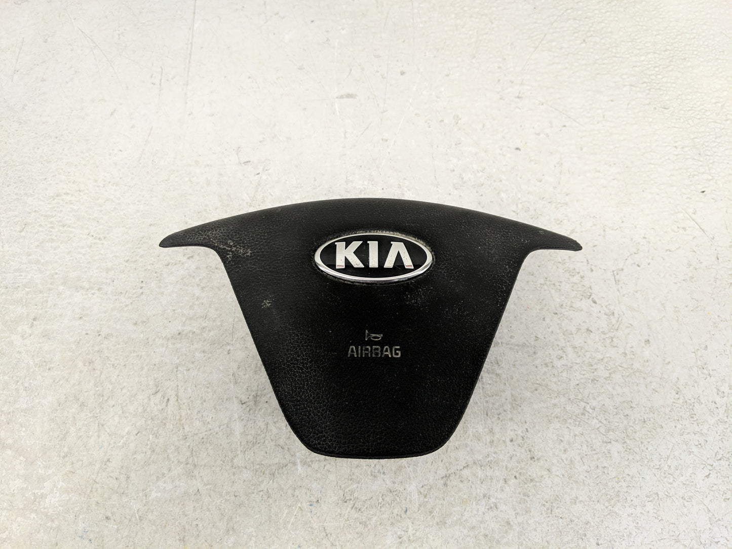2014-2016 Kia Forte Air Bag Driver Left Steering Wheel Mounted Fits Fits 2014 2015 2016 OEM Used Auto Parts - Oemusedautopar