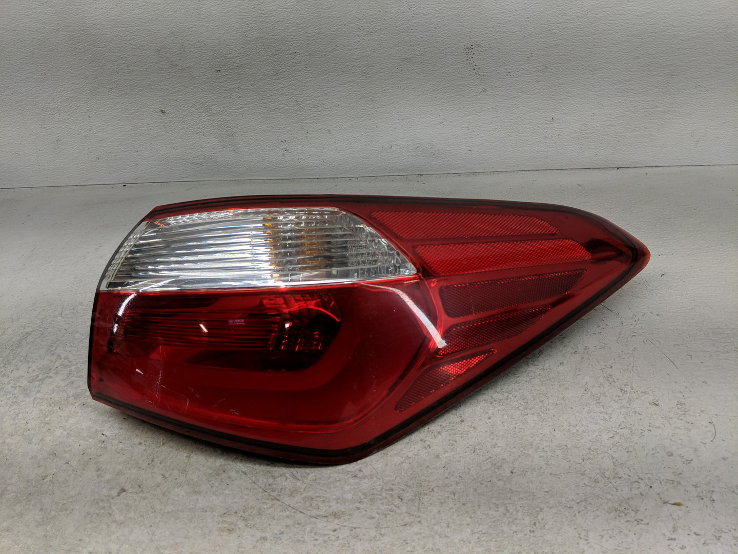 2014-2016 Kia Forte Tail Light Assembly Passenger Right OEM Fits Fits 2014 2015 2016 OEM Used Auto Parts - Oemusedautoparts1