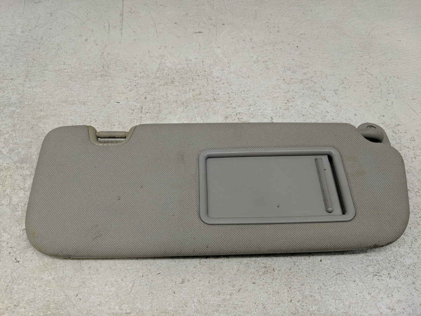 2014-2016 Kia Forte Sun Visor Shade Replacement Passenger Right Mirror Fits Fits 2014 2015 2016 OEM Used Auto Parts - Oemuse