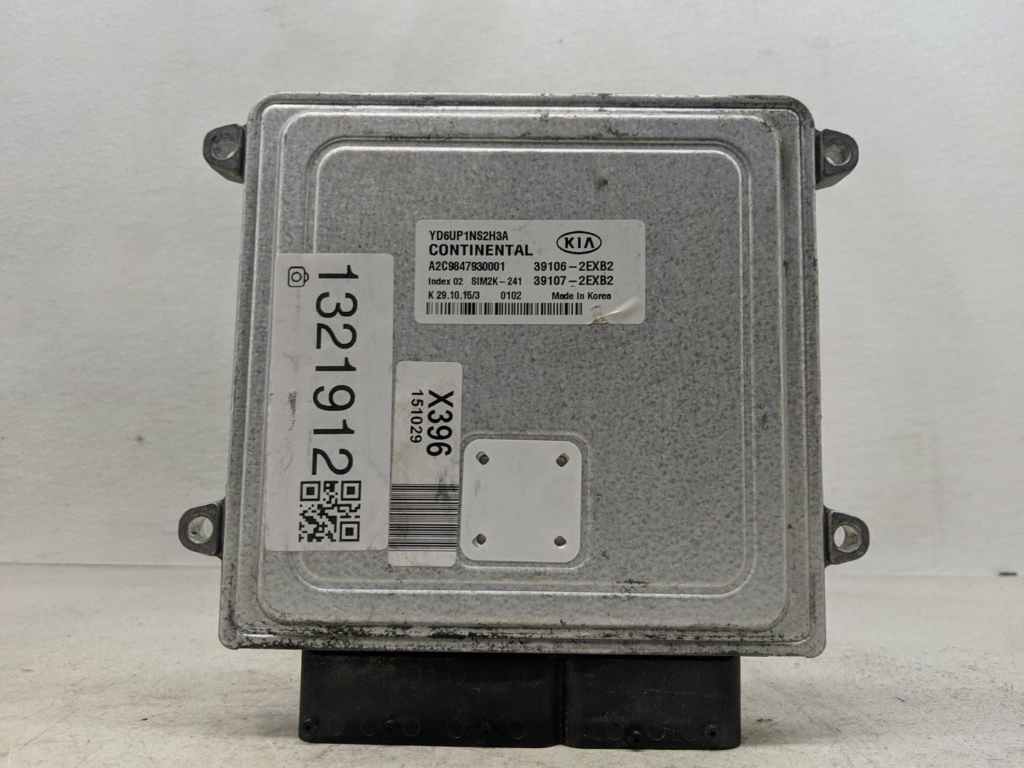 2016 Kia Forte PCM Engine Control Computer ECU ECM PCU OEM P/N:39107-2EXB2 39106-2EXB2 Fits OEM Used Auto Parts - Oemusedaut