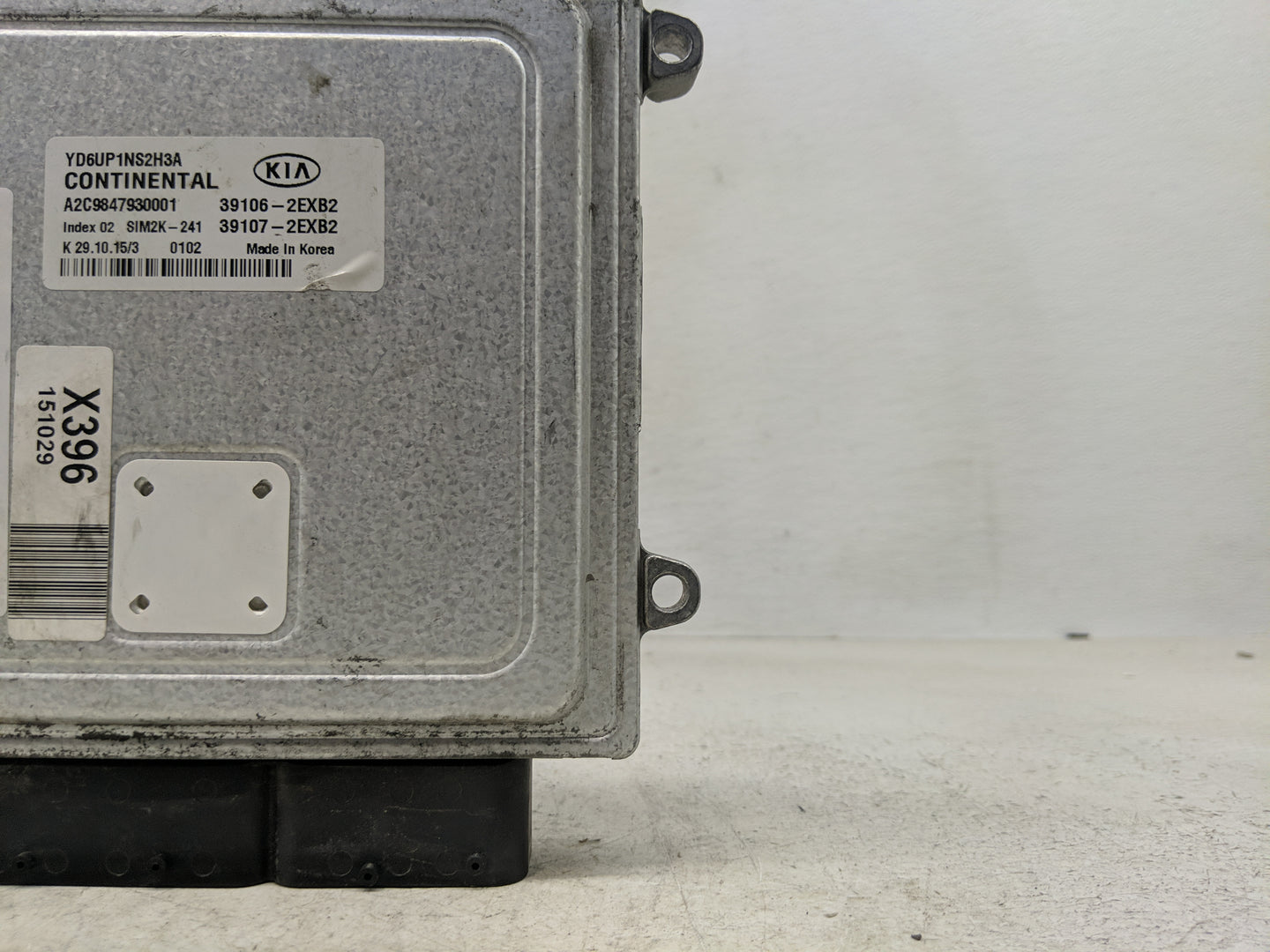 2016 Kia Forte PCM Engine Control Computer ECU ECM PCU OEM P/N:39107-2EXB2 39106-2EXB2 Fits OEM Used Auto Parts - Oemusedaut
