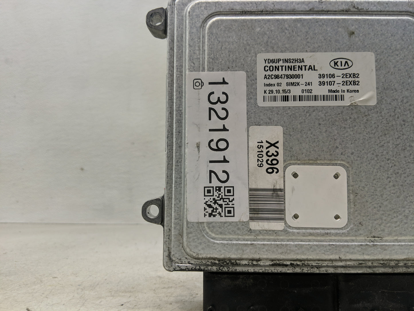 2016 Kia Forte PCM Engine Control Computer ECU ECM PCU OEM P/N:39107-2EXB2 39106-2EXB2 Fits OEM Used Auto Parts - Oemusedaut