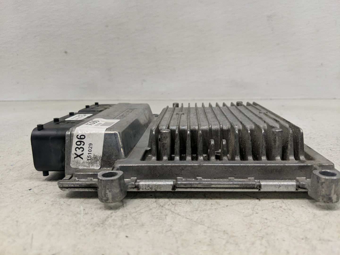 2016 Kia Forte PCM Engine Control Computer ECU ECM PCU OEM P/N:39107-2EXB2 39106-2EXB2 Fits OEM Used Auto Parts - Oemusedaut