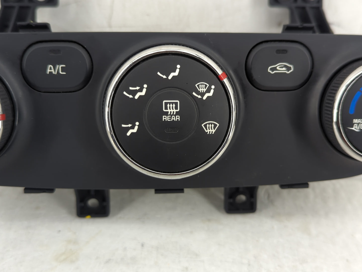 2014-2016 Kia Forte Climate Control Module Temperature AC/Heater Replacement P/N:97250-A7060WK 97250 A7052WK Fits OEM Used A