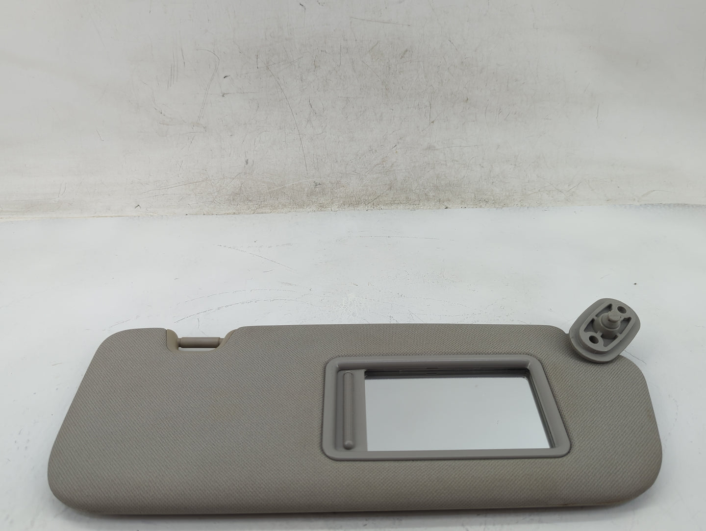 2014-2016 Kia Forte Sun Visor Shade Replacement Passenger Right Mirror Fits Fits 2014 2015 2016 OEM Used Auto Parts - Oemuse