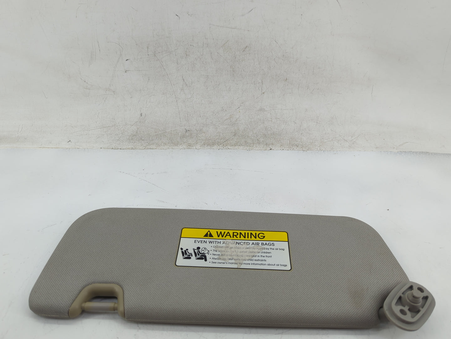 2014-2016 Kia Forte Sun Visor Shade Replacement Passenger Right Mirror Fits Fits 2014 2015 2016 OEM Used Auto Parts - Oemuse