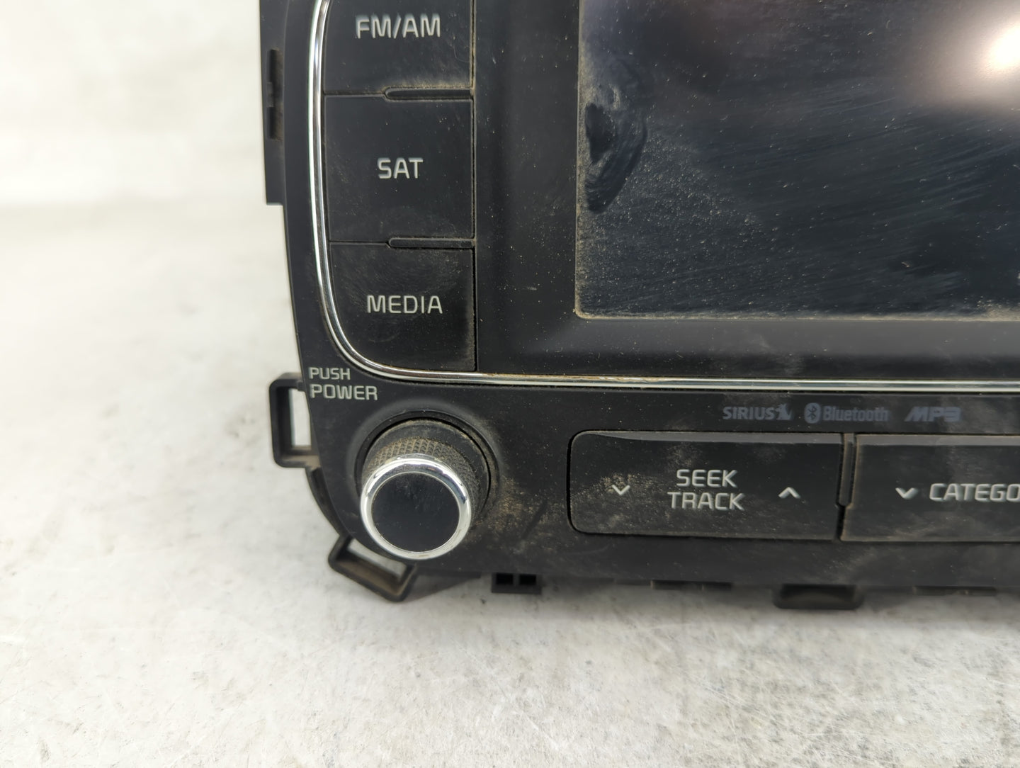 2014-2016 Kia Forte Radio AM FM Cd Player Receiver Replacement P/N:95160-A7451 Fits Fits 2014 2015 2016 OEM Used Auto Parts 