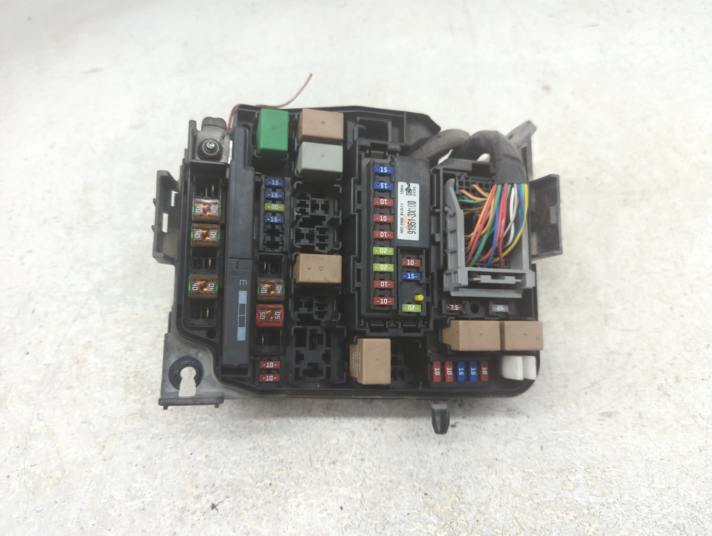 2014-2016 Kia Forte Fusebox Fuse Box Panel Relay Module P/N:919513X100 91950-3X510, 91204-A7632 Fits Fits 2014 2015 2016 OEM