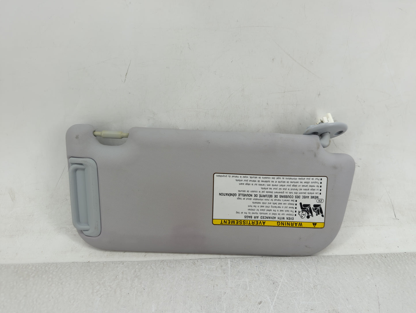 2014-2016 Kia Forte Sun Visor Shade Replacement Driver Left Mirror Fits Fits 2014 2015 2016 OEM Used Auto Parts - Oemusedaut