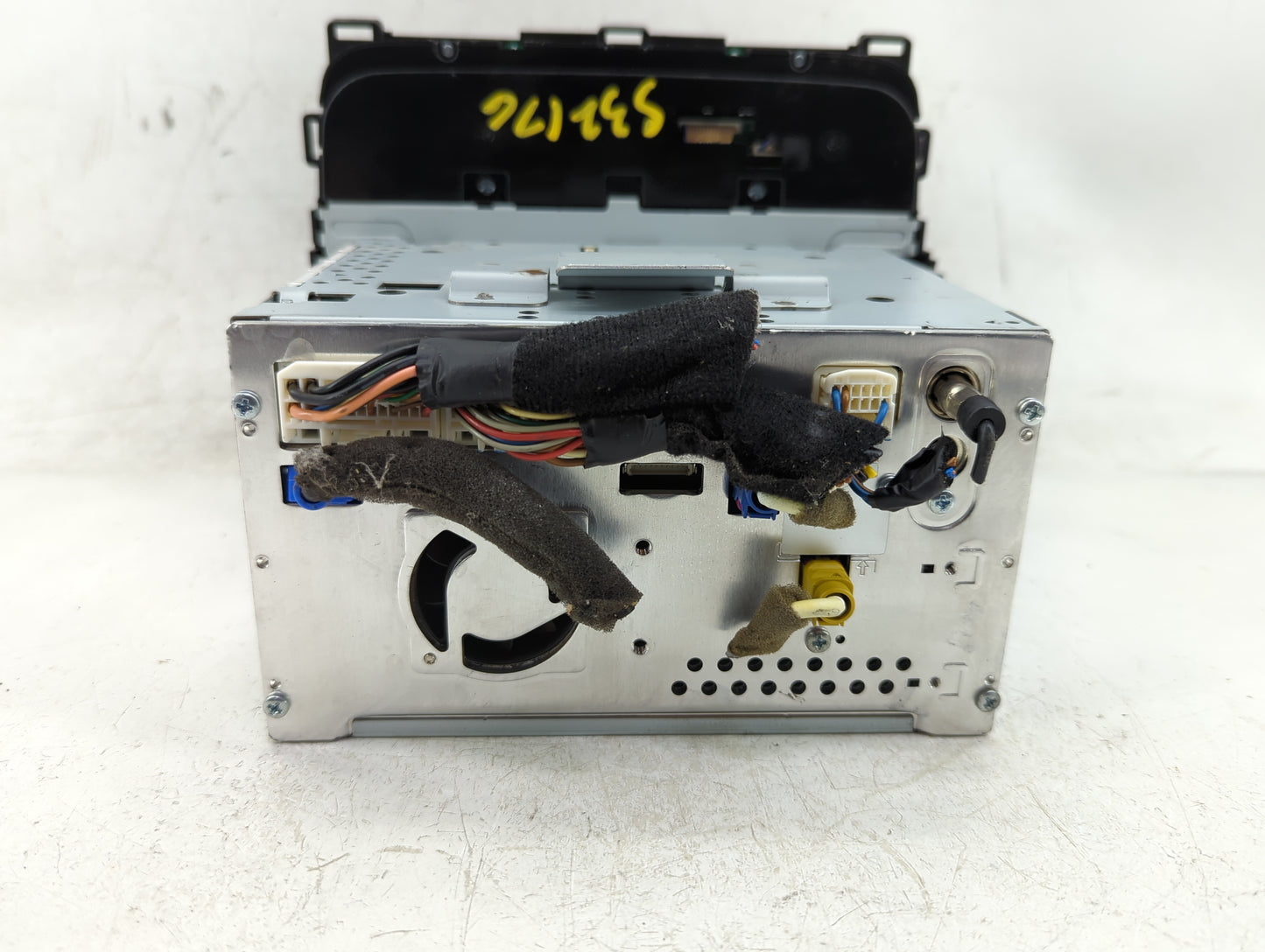 2014-2016 Kia Forte Radio AM FM Cd Player Receiver Replacement P/N:96560-A7405WK Fits Fits 2014 2015 2016 OEM Used Auto Part