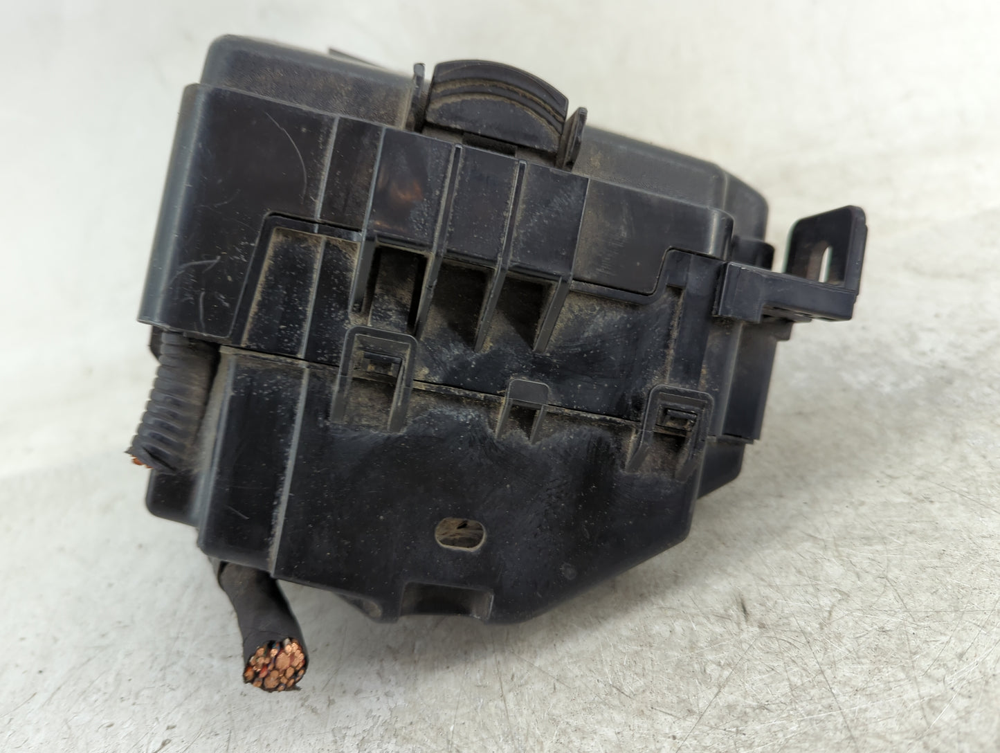 2014-2016 Kia Forte Fusebox Fuse Box Panel Relay Module P/N:91209-A7192 Fits Fits 2014 2015 2016 OEM Used Auto Parts - Oemus