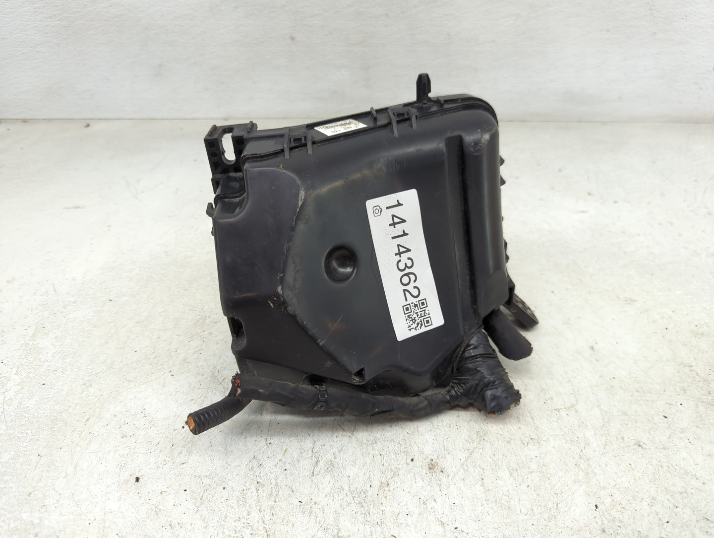 2014-2016 Kia Forte Fusebox Fuse Box Panel Relay Module P/N:91950-A7711 91950-3X510 Fits Fits 2014 2015 2016 OEM Used Auto P