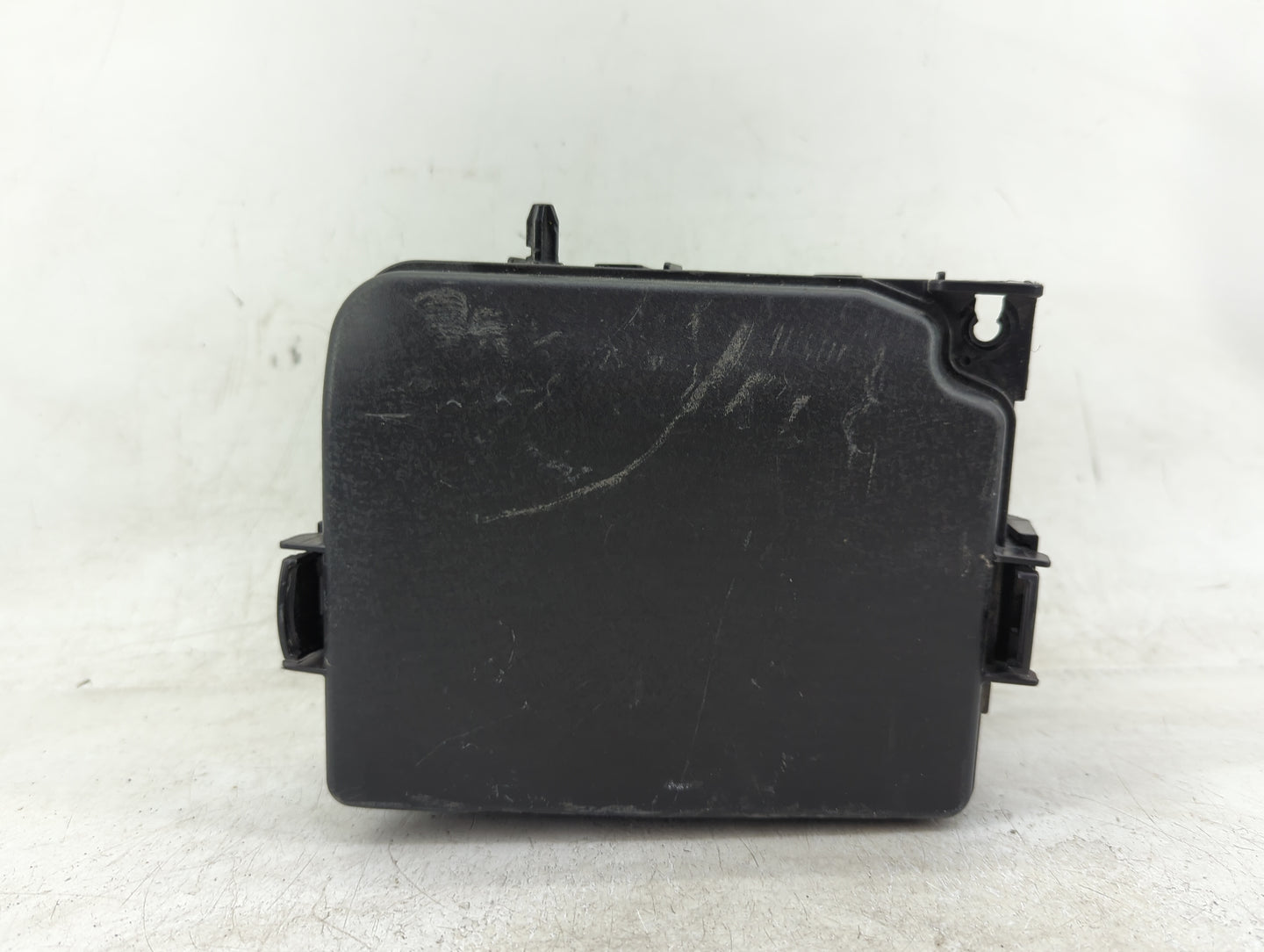 2014-2016 Kia Forte Fusebox Fuse Box Panel Relay Module P/N:91209-A7202 Fits Fits 2014 2015 2016 OEM Used Auto Parts - Oemus