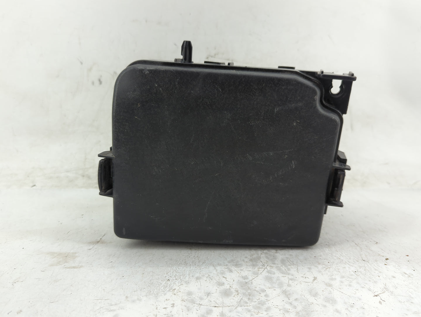 2014-2016 Kia Forte Fusebox Fuse Box Panel Relay Module P/N:91950-3X510 Fits Fits 2014 2015 2016 OEM Used Auto Parts - Oemus