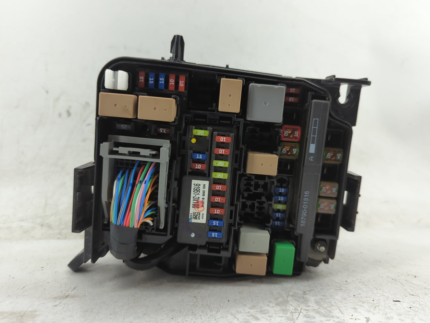 2014-2016 Kia Forte Fusebox Fuse Box Panel Relay Module P/N:91950-3X510 Fits Fits 2014 2015 2016 OEM Used Auto Parts - Oemus