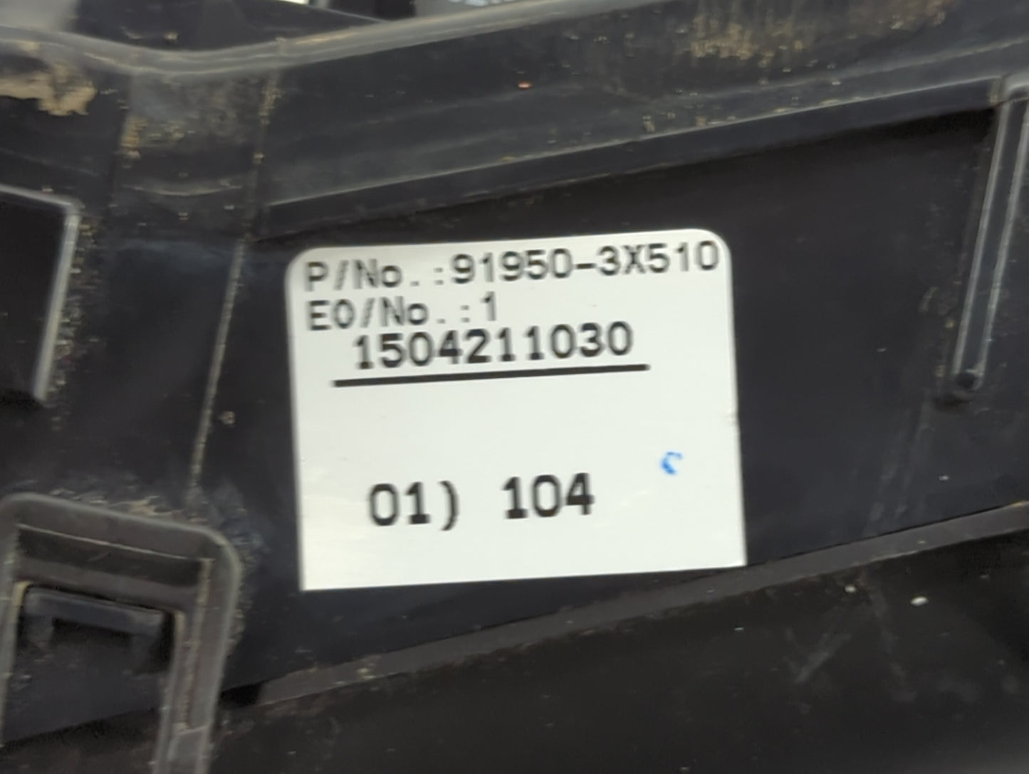 2014-2016 Kia Forte Fusebox Fuse Box Panel Relay Module P/N:91950-3X510 Fits Fits 2014 2015 2016 OEM Used Auto Parts - Oemus