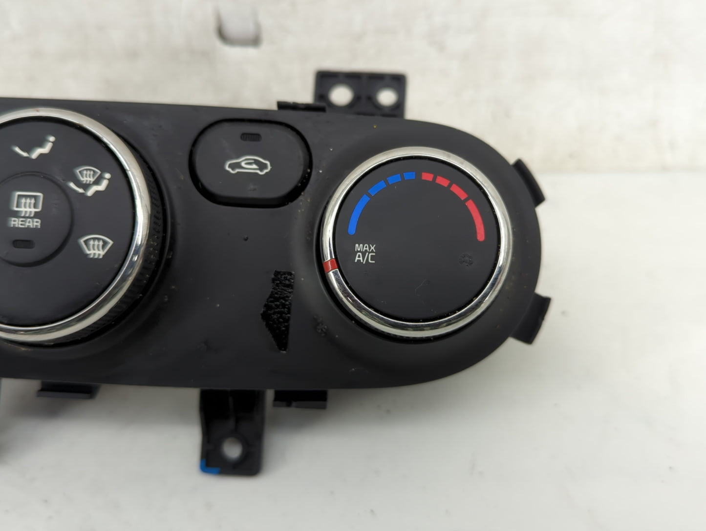 2014-2016 Kia Forte Climate Control Module Temperature AC/Heater Replacement P/N:97250-A7052WK 97250-A7XXX Fits OEM Used Aut