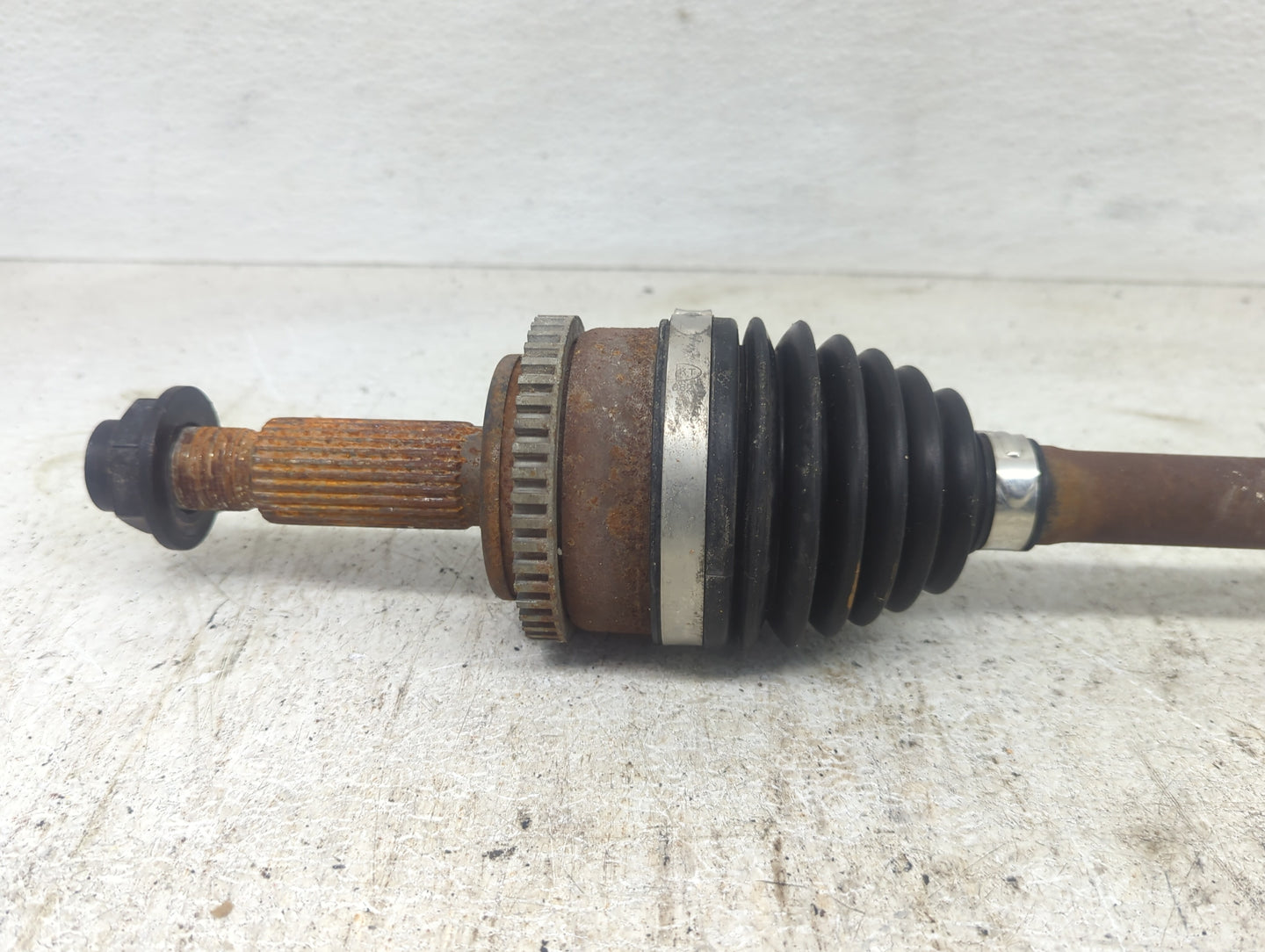 2014-2016 Kia Forte Axle Shaft Front Driver Cv C/v - Oemusedautoparts1.com
