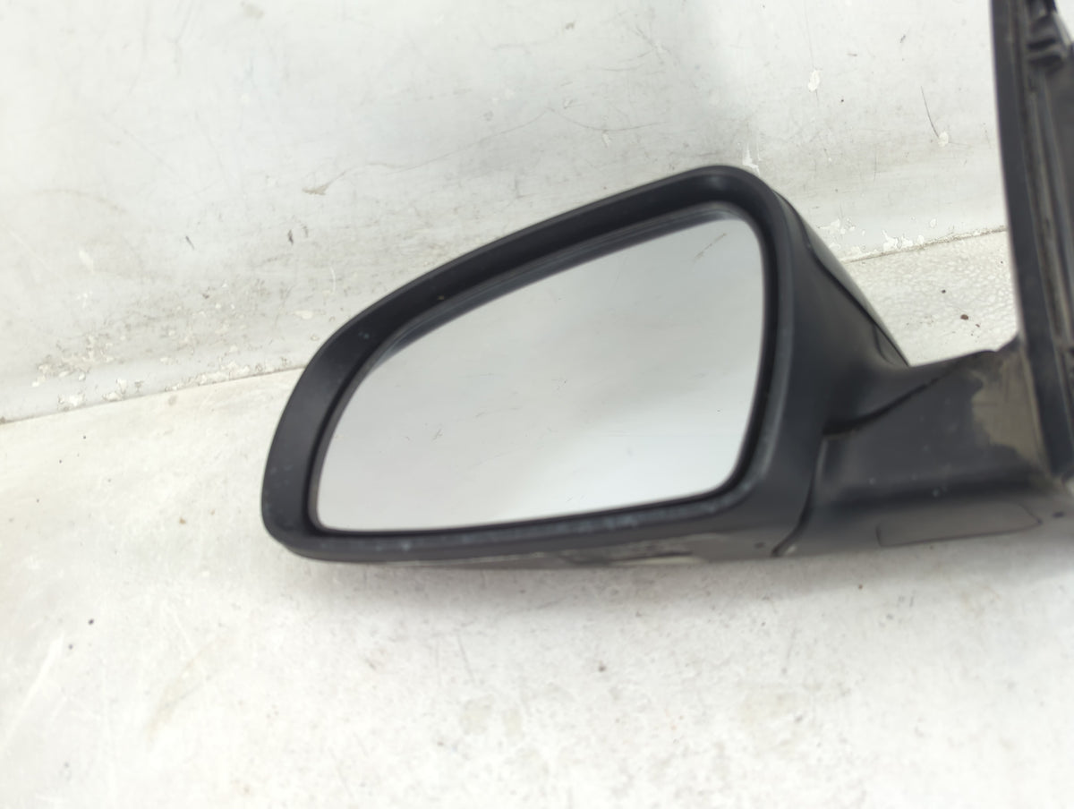 2014-2017 Kia Forte Driver Side View Mirror - Left Door Mirror OEM Used - Oemusedautoparts1.com