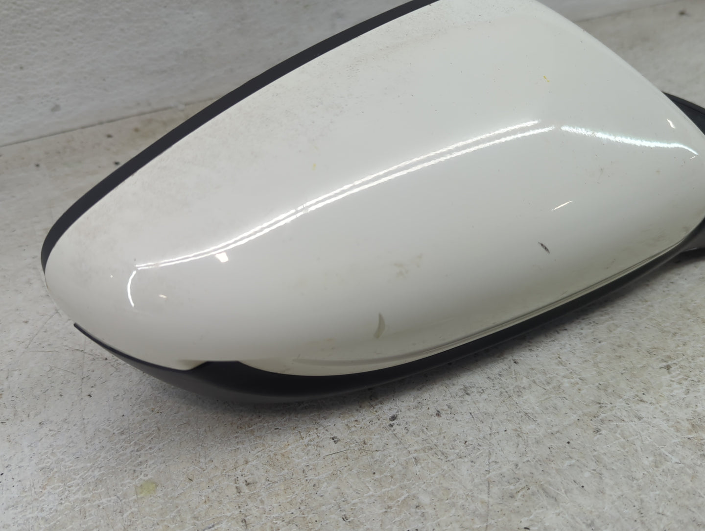 2016-2018 Kia Forte Passenger Side View Mirror - Right Door Mirror OEM Used - Oemusedautoparts1.com