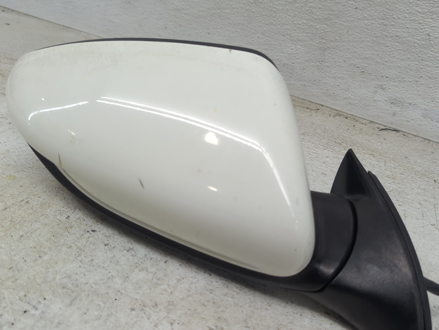 2016-2018 Kia Forte Passenger Side View Mirror - Right Door Mirror OEM Used - Oemusedautoparts1.com